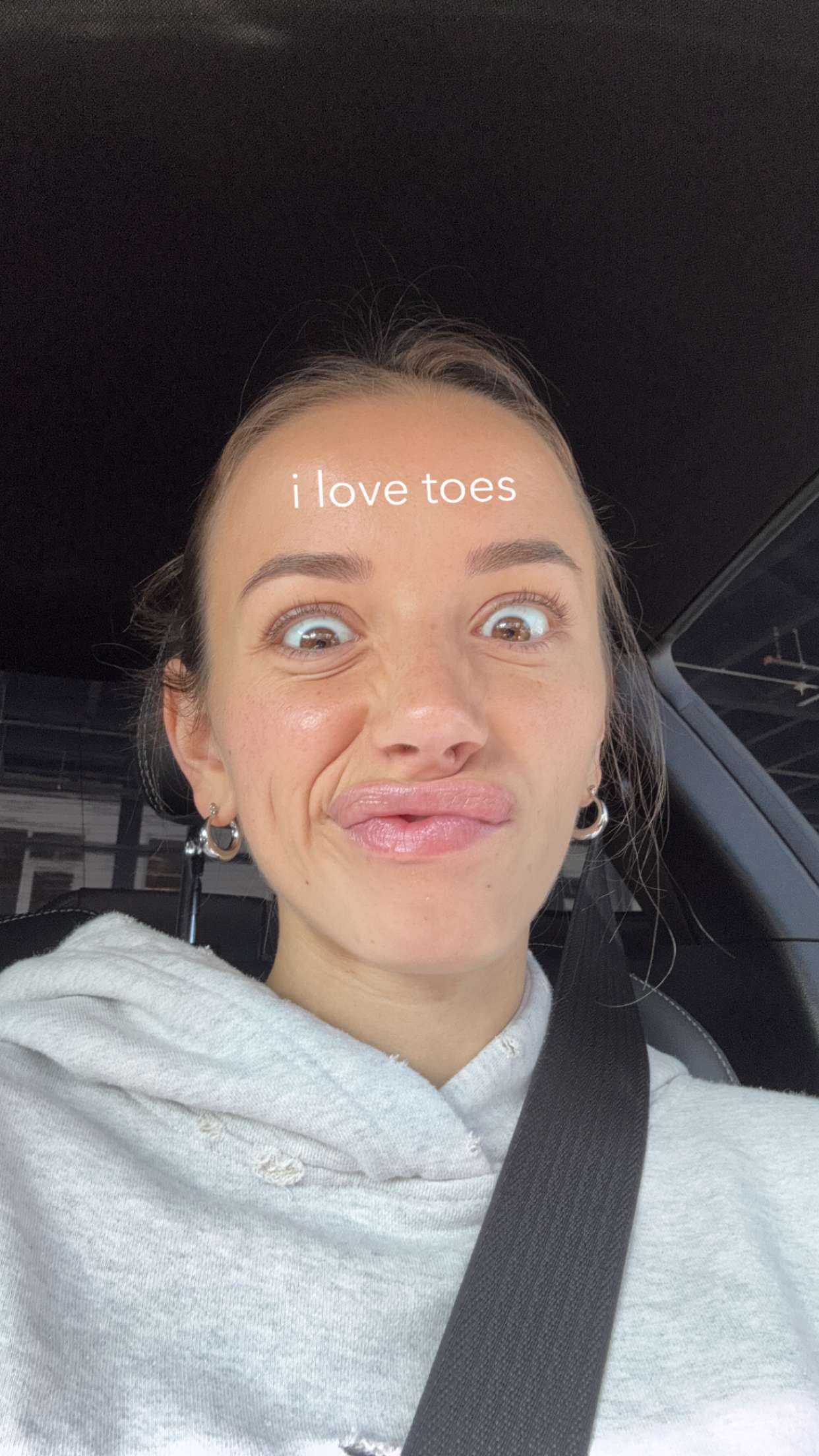 sadie.mckenna snapchat image archive image