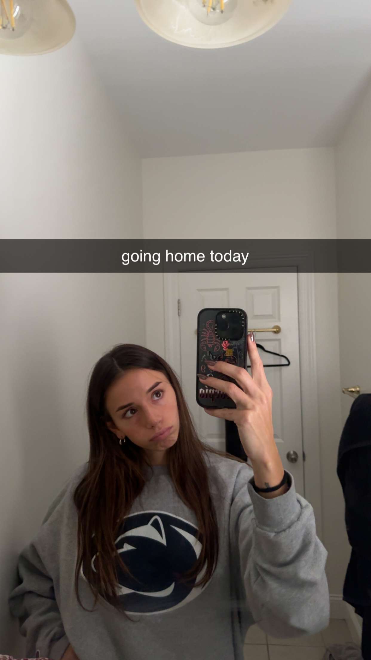 sadie.mckenna snapchat image archive image