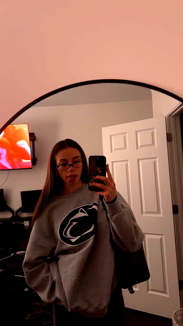 sadie.mckenna image ~ Altpins