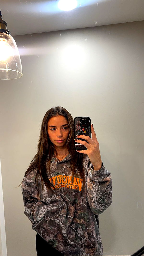 sadie.mckenna image ~ Altpins