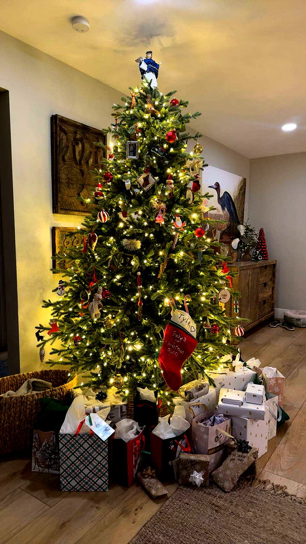 sadie.mckenna image ~ Altpins