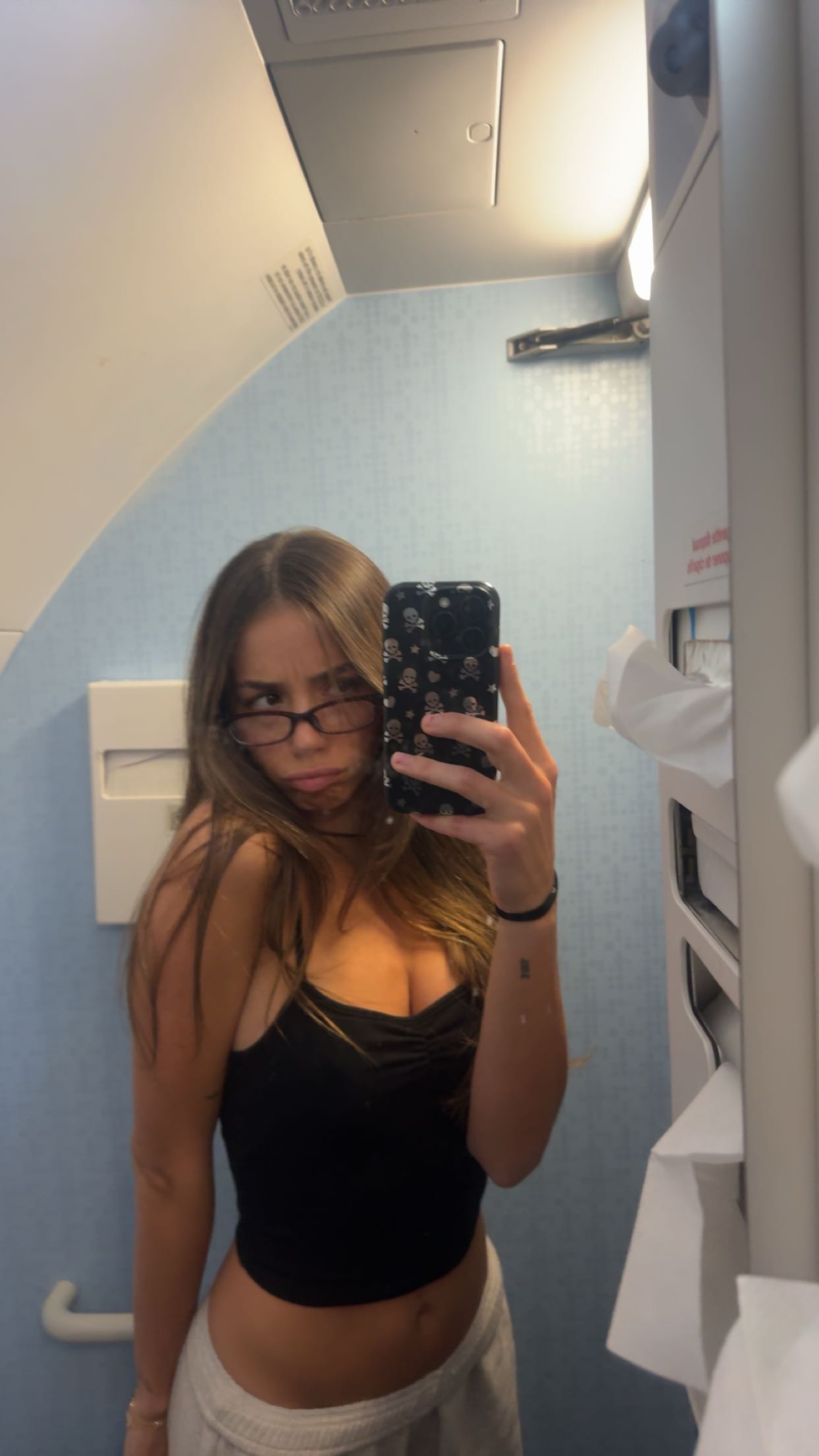 sadie.mckenna snapchat image archive image