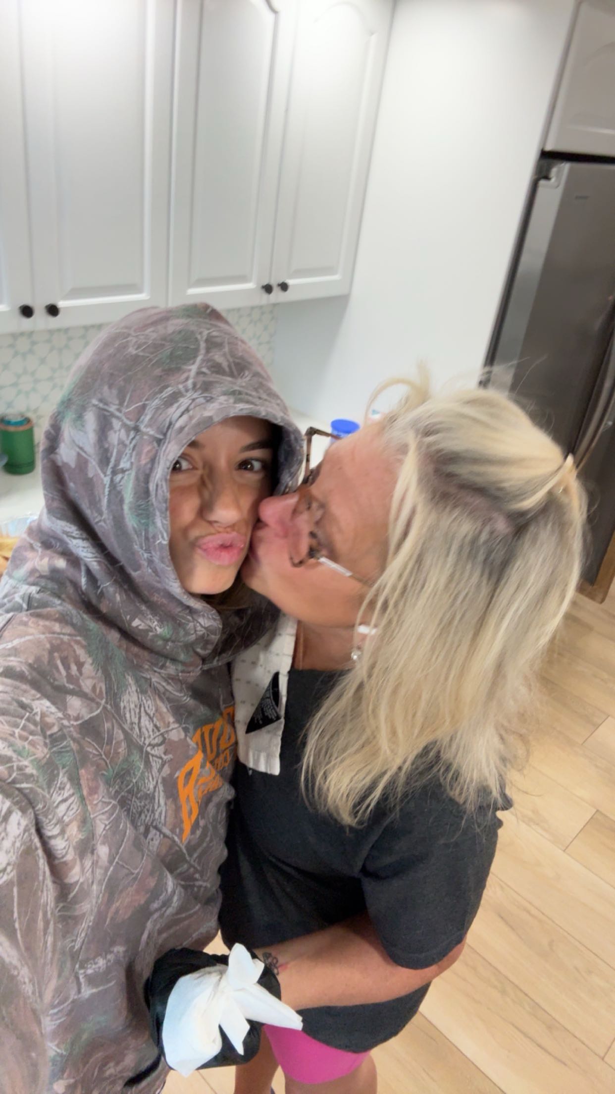 sadie.mckenna snapchat image archive image