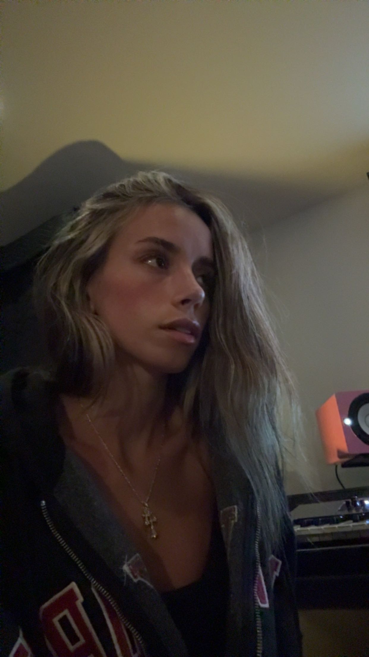 sadie.mckenna snapchat image archive image