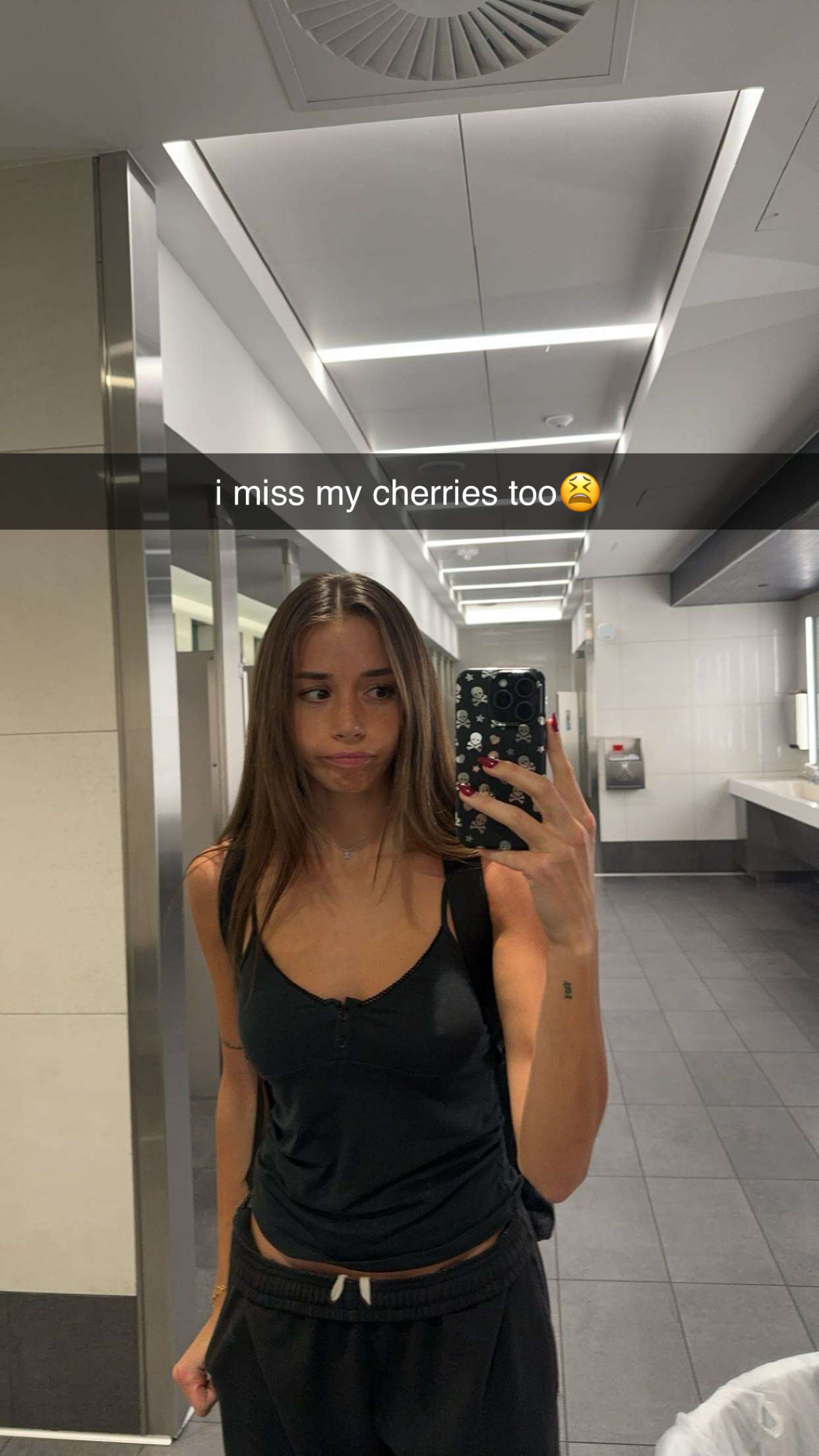 sadie.mckenna snapchat image archive image