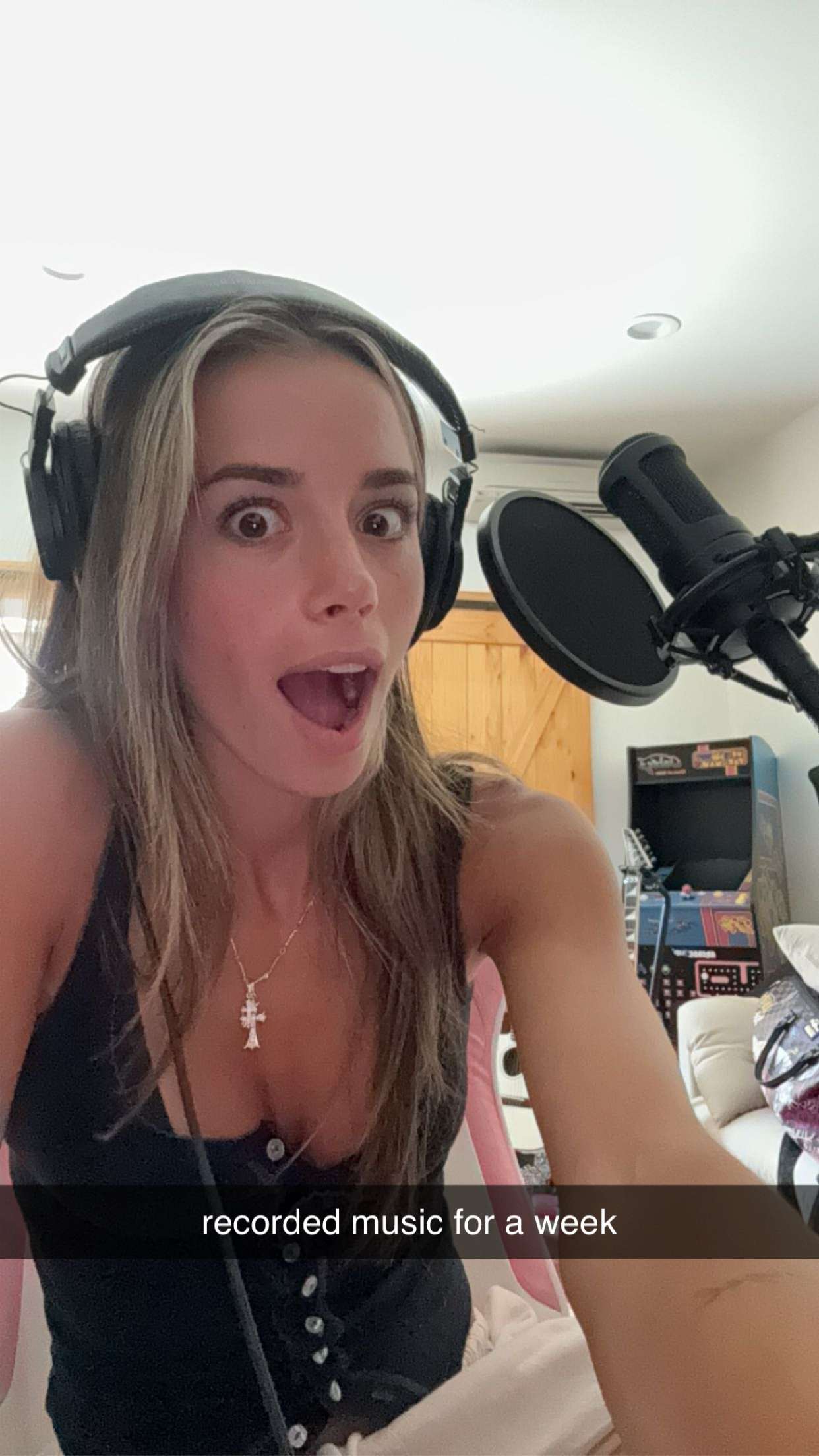 sadie.mckenna snapchat image archive image