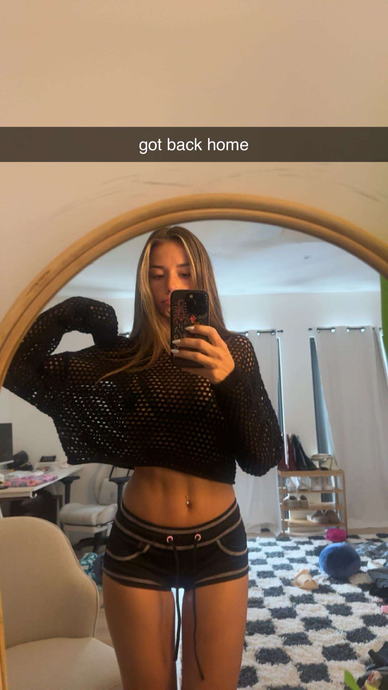 sadie.mckenna snapchat image archive image