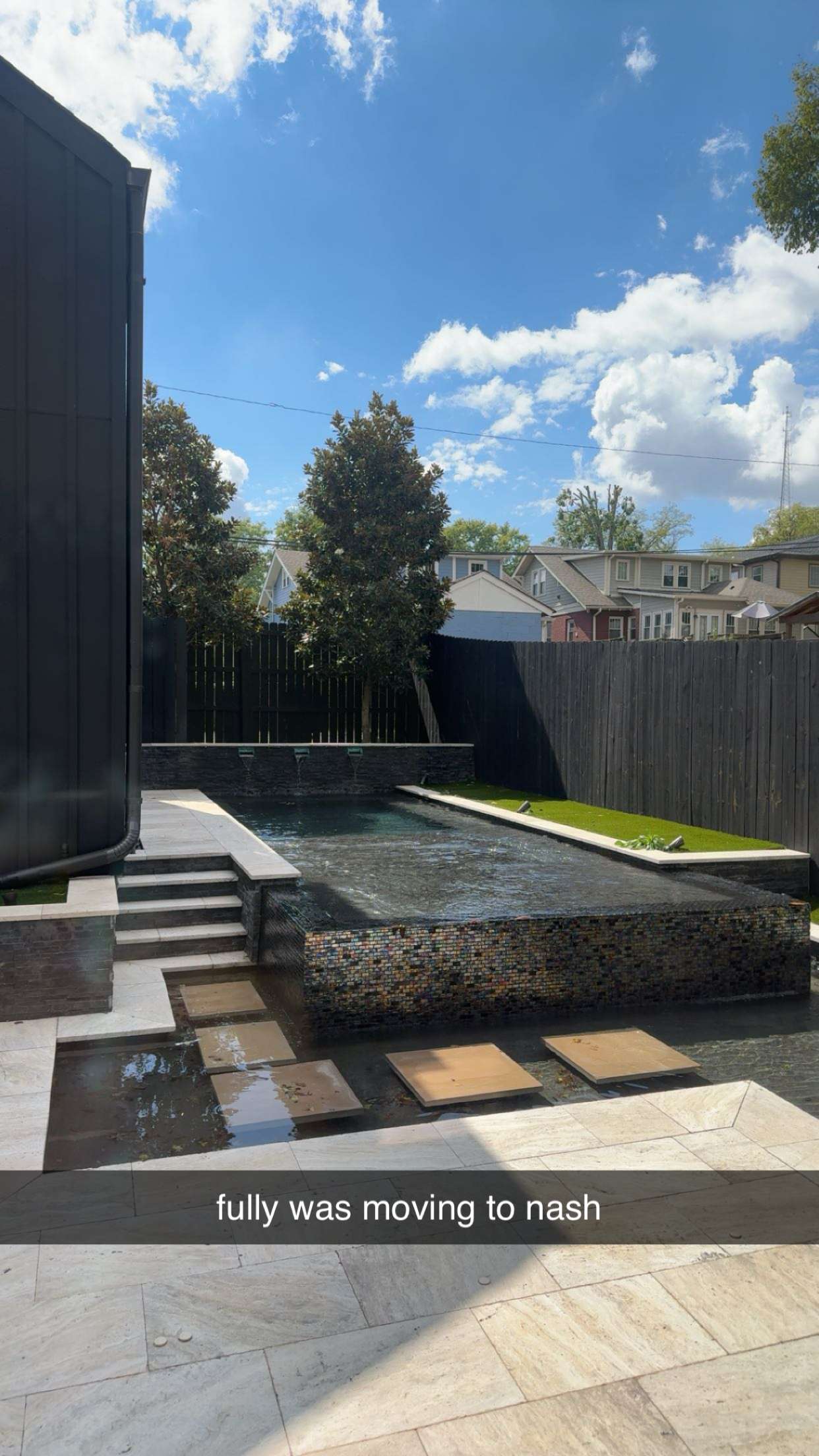 sadie.mckenna snapchat image archive image