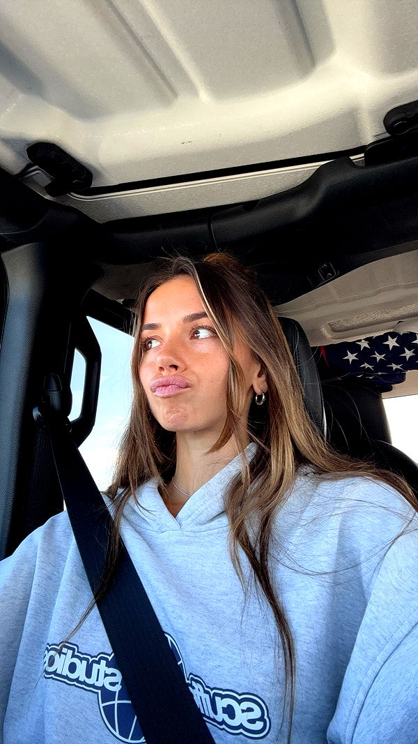 sadie.mckenna image ~ Altpins