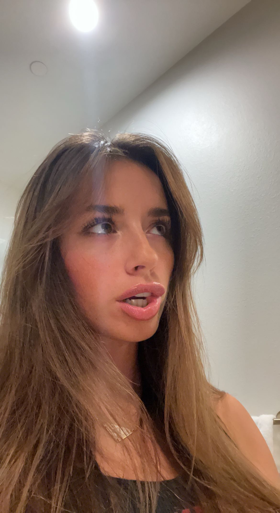 sadie.mckenna snapchat image archive image