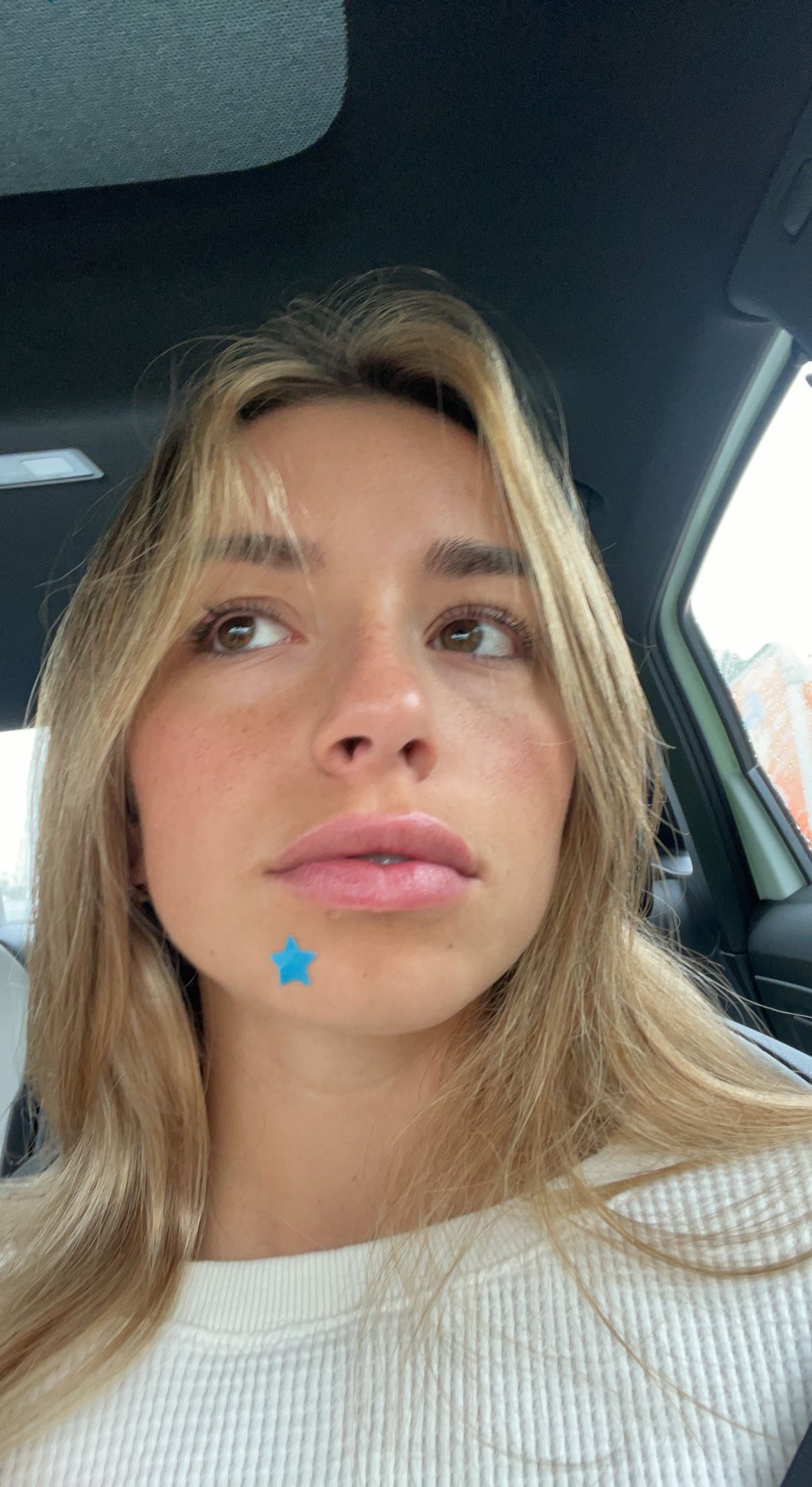 sadie.mckenna snapchat image archive image