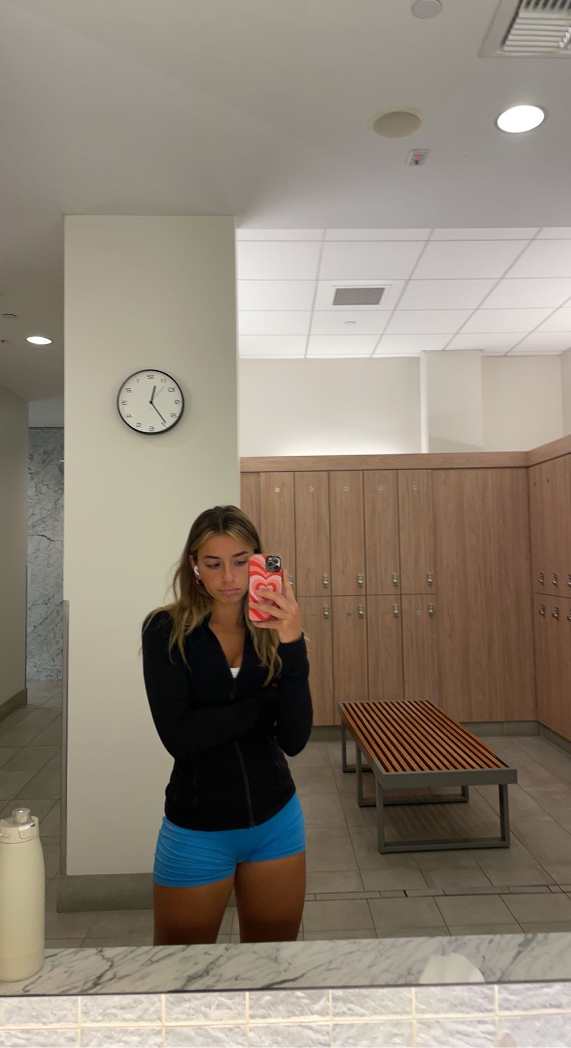 sadie.mckenna snapchat image archive image