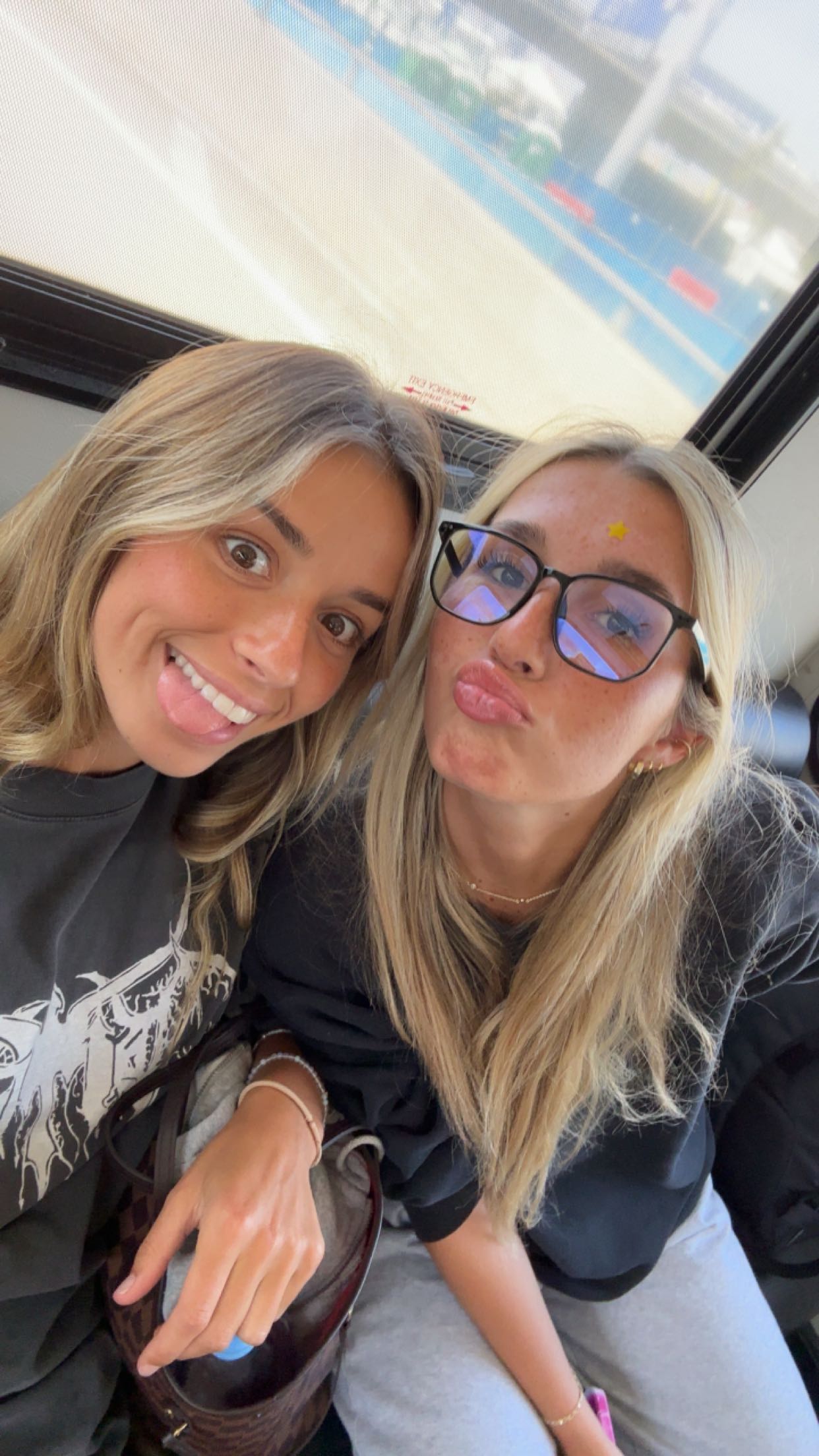 sadie.mckenna snapchat image archive image