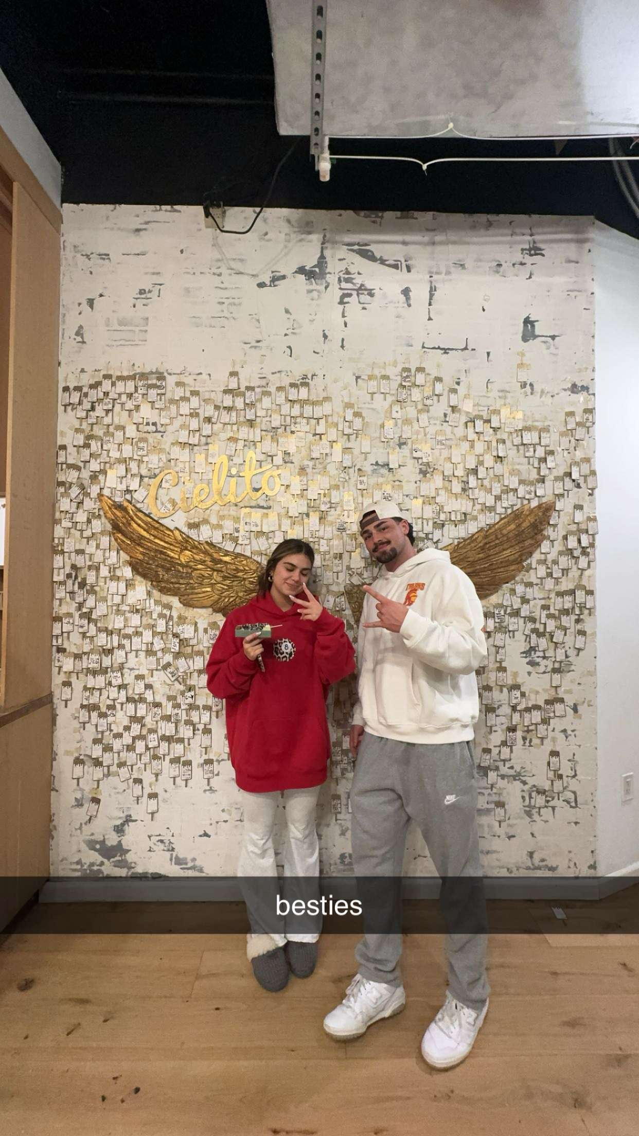 sadie.mckenna snapchat image archive image