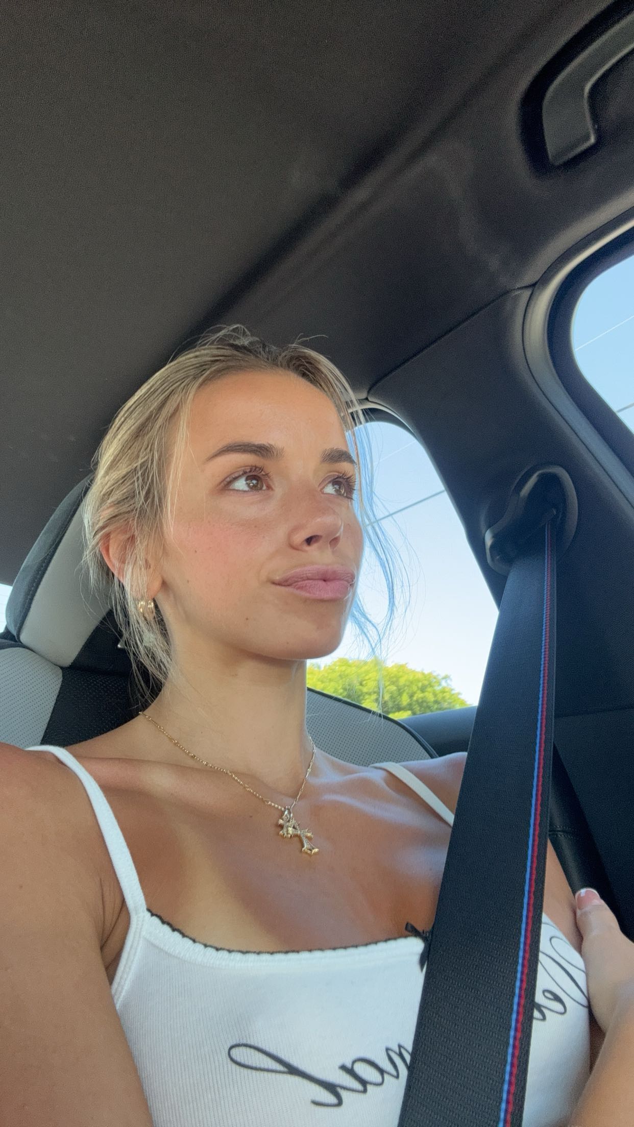 sadie.mckenna snapchat image archive image