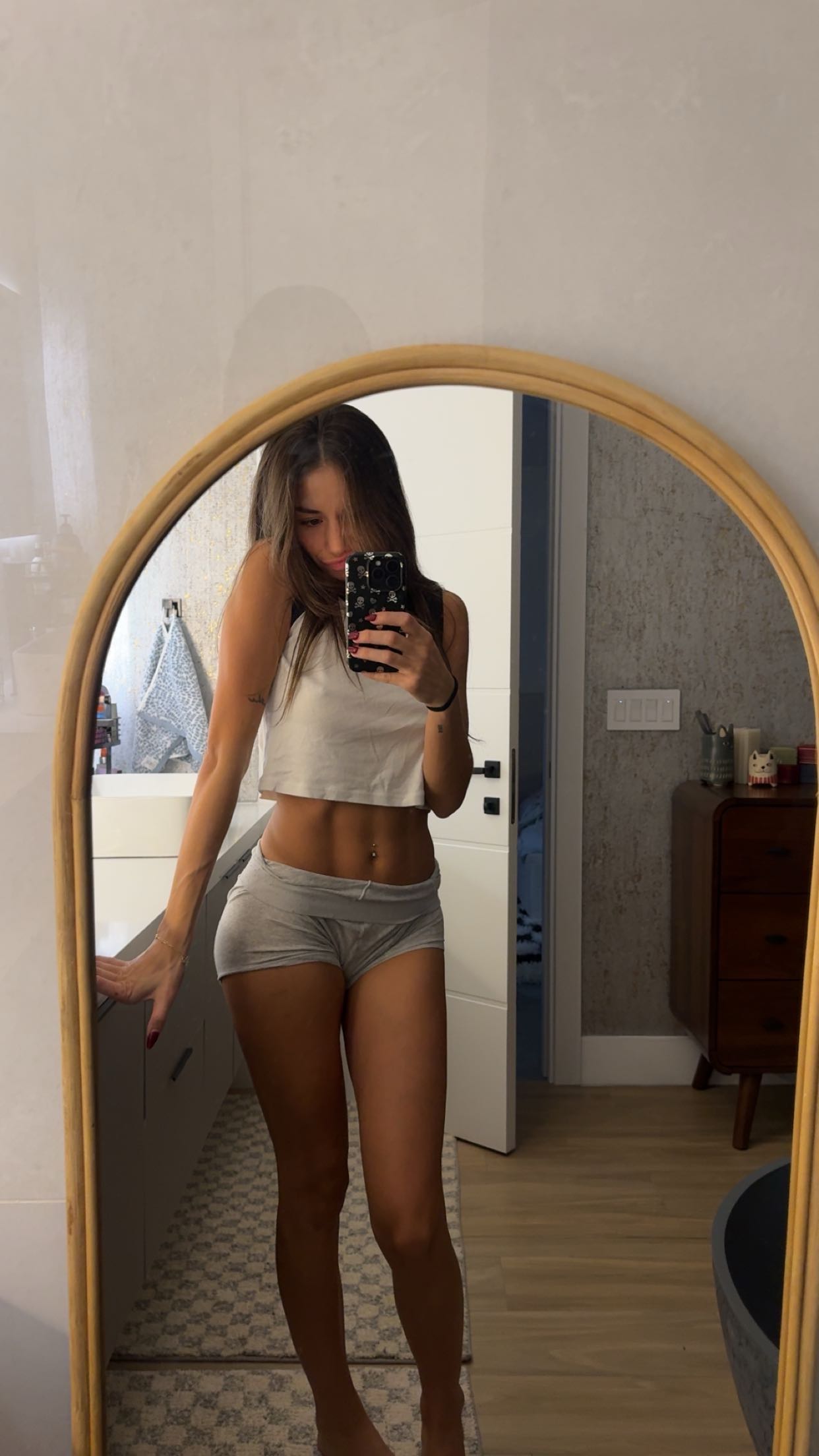 sadie.mckenna snapchat image archive image