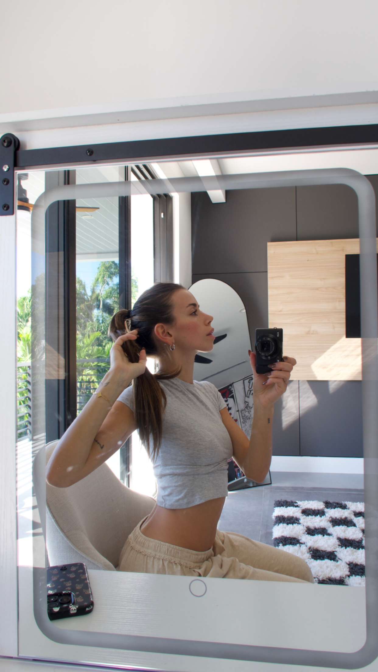 sadie.mckenna snapchat image archive image