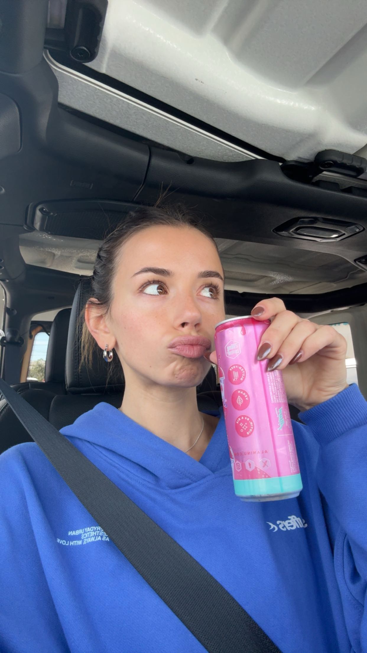 sadie.mckenna snapchat image archive image