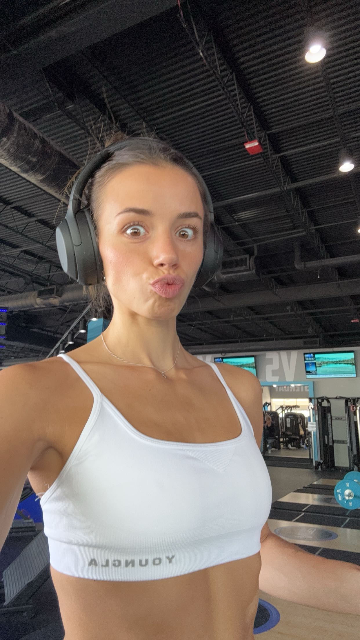 sadie.mckenna snapchat image archive image