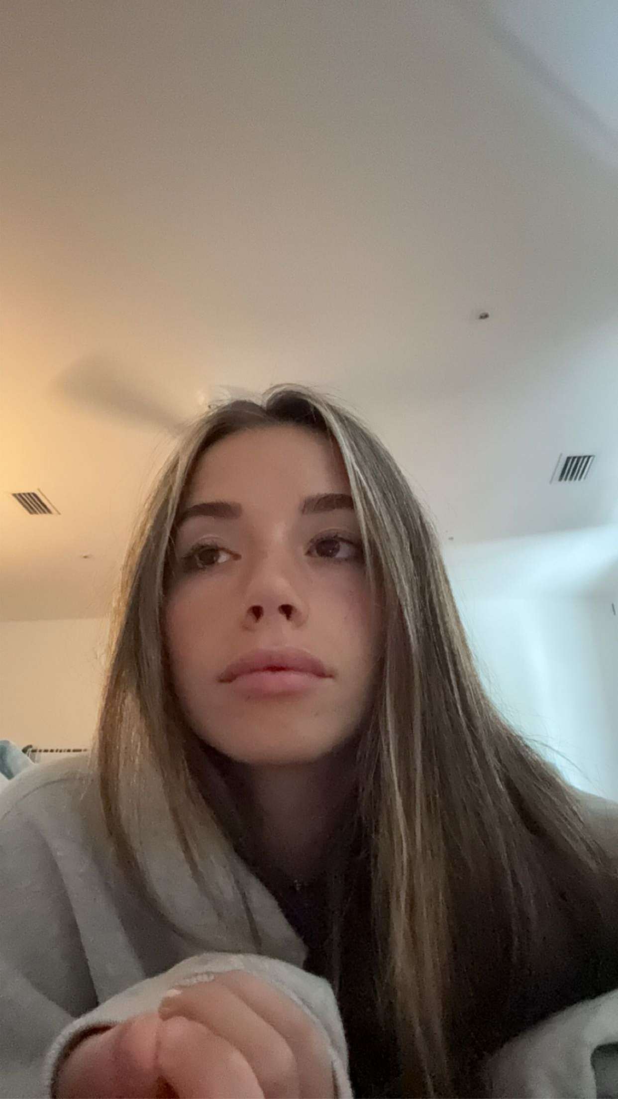 sadie.mckenna snapchat image archive image