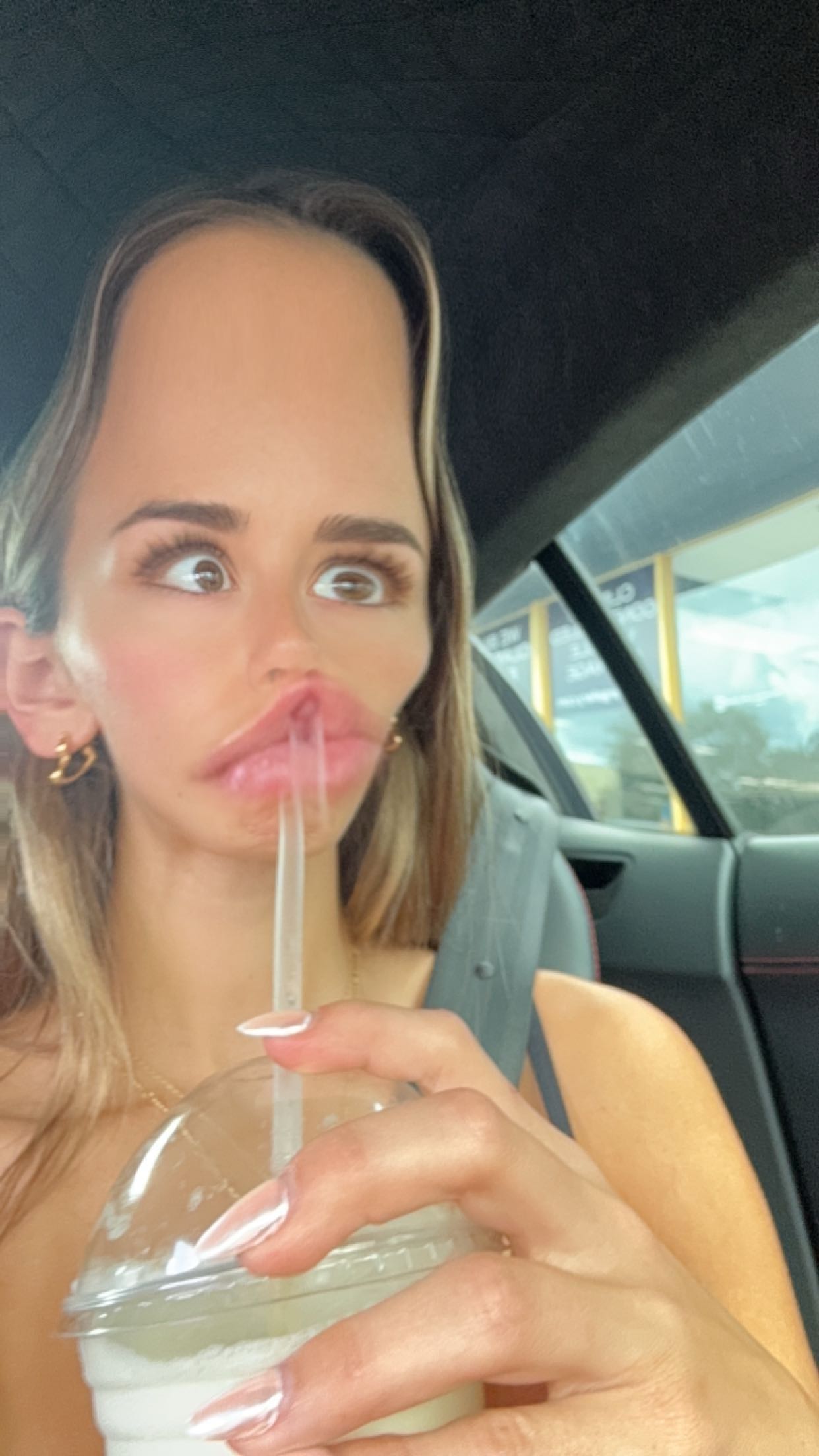 sadie.mckenna snapchat image archive image