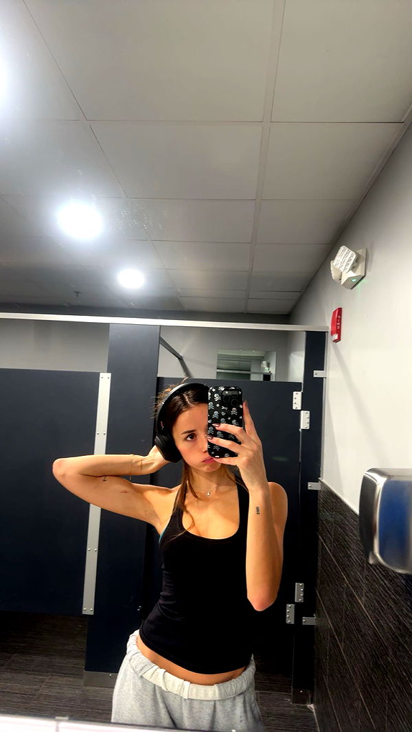 sadie.mckenna image ~ Altpins