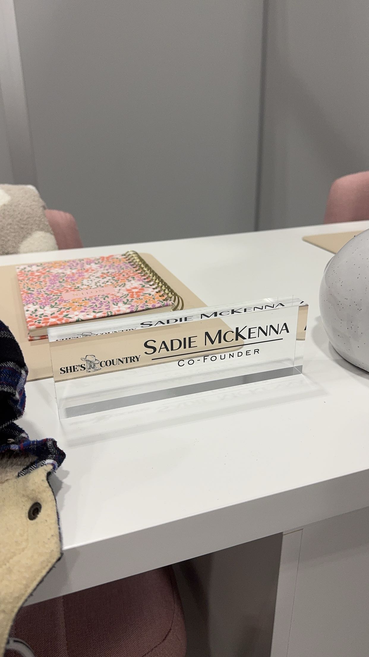 sadie.mckenna snapchat image archive image