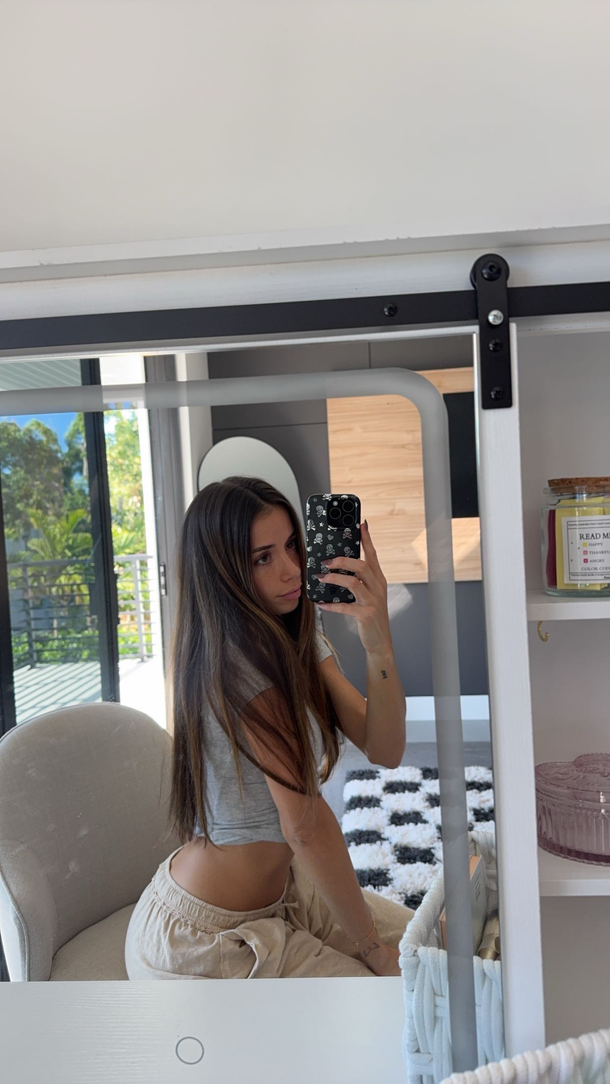 sadie.mckenna snapchat image archive image