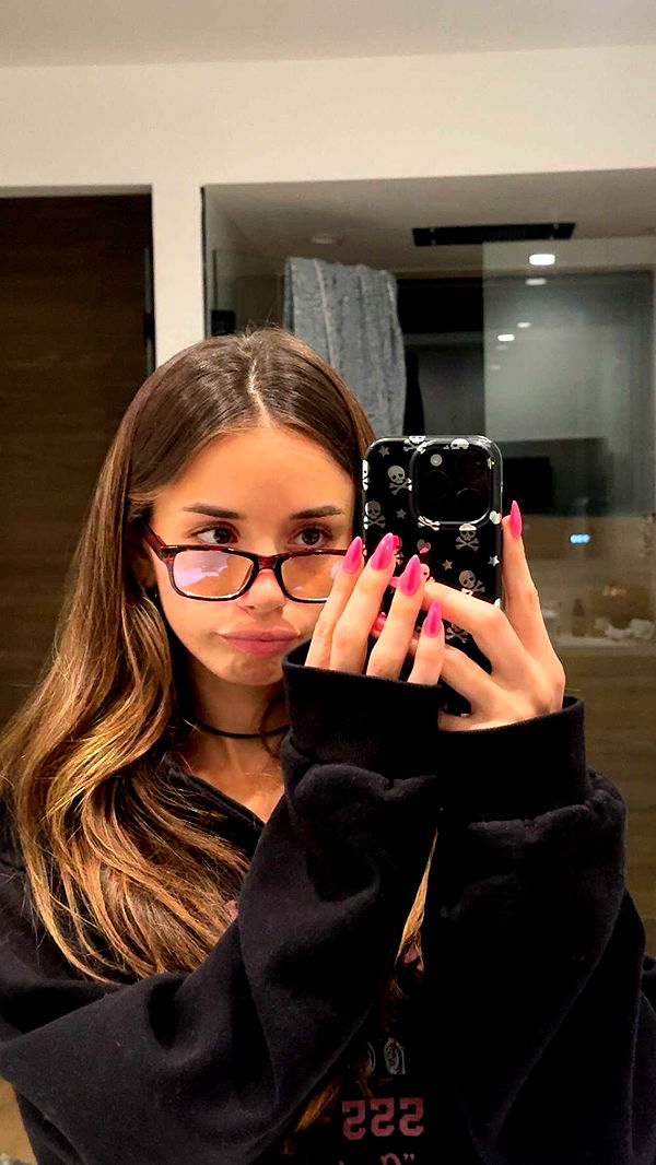 sadie.mckenna image ~ Altpins