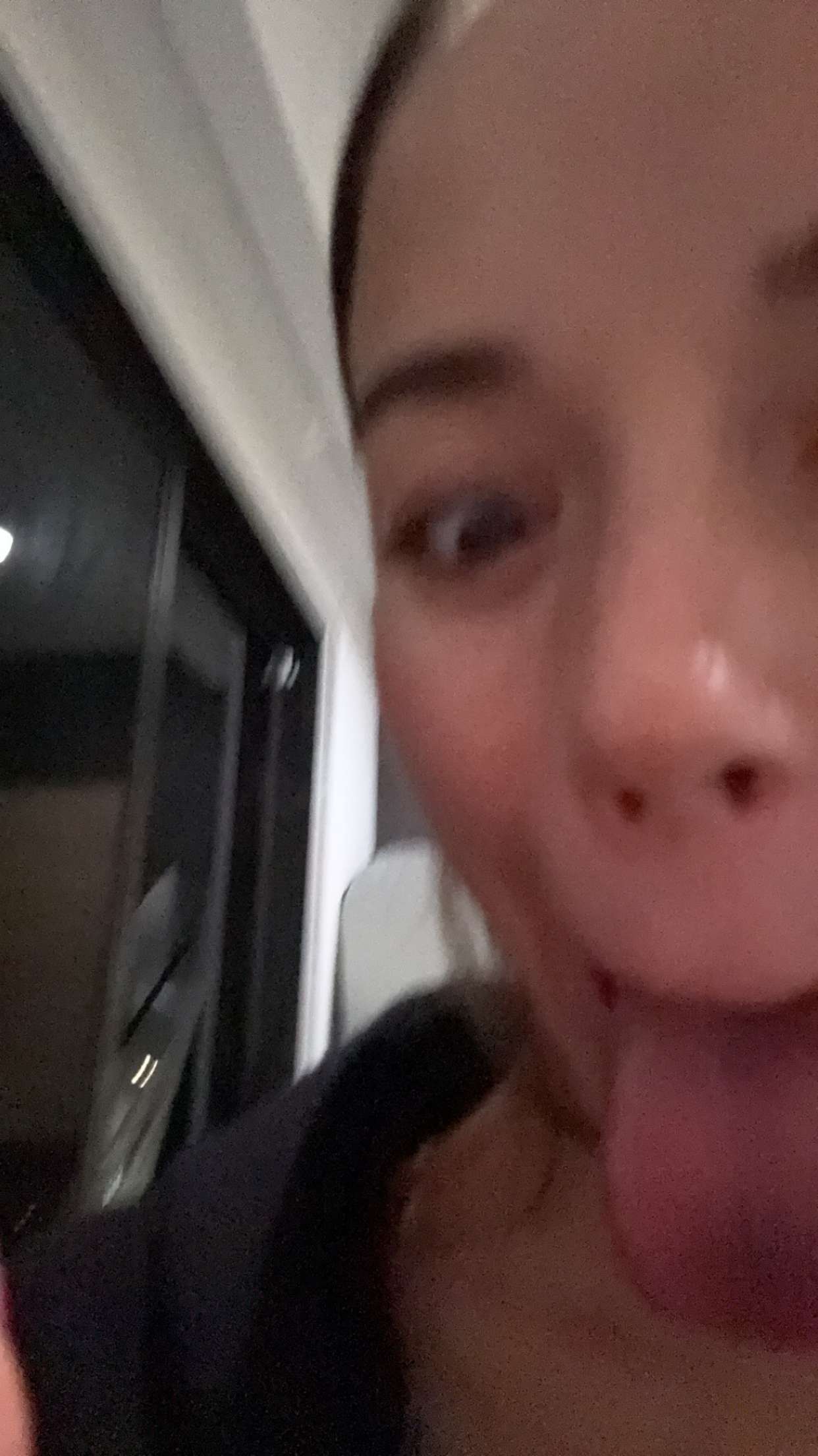 sadie.mckenna snapchat image archive image