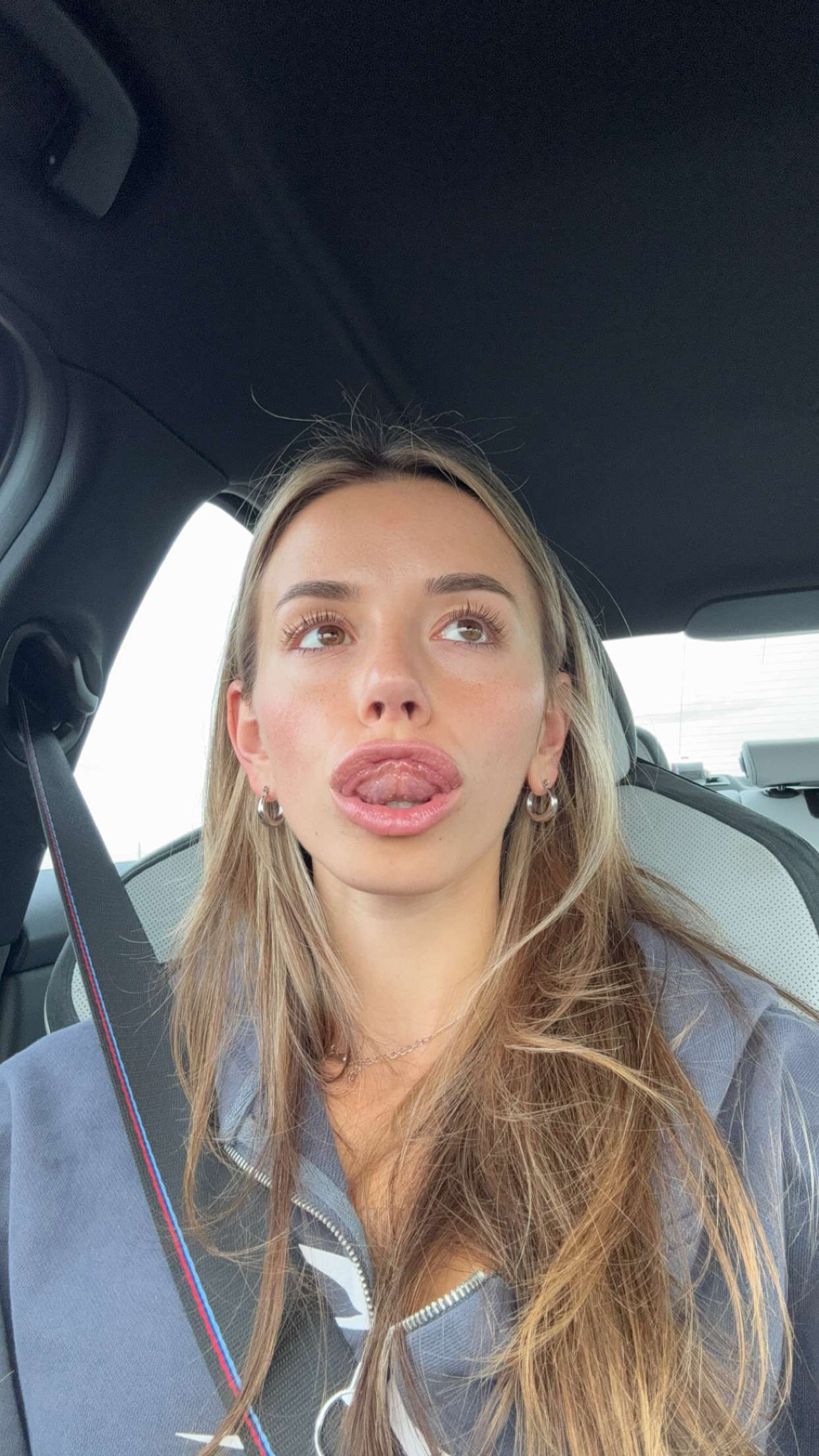 sadie.mckenna snapchat image archive image