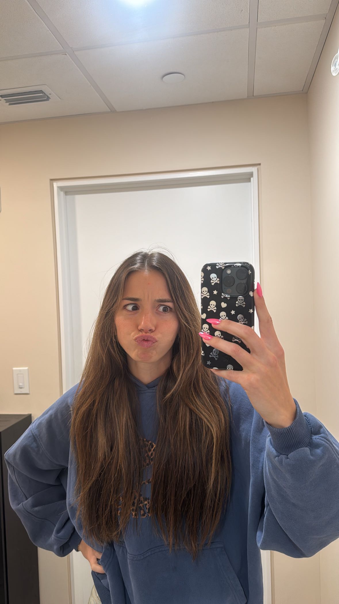 sadie.mckenna snapchat image archive image