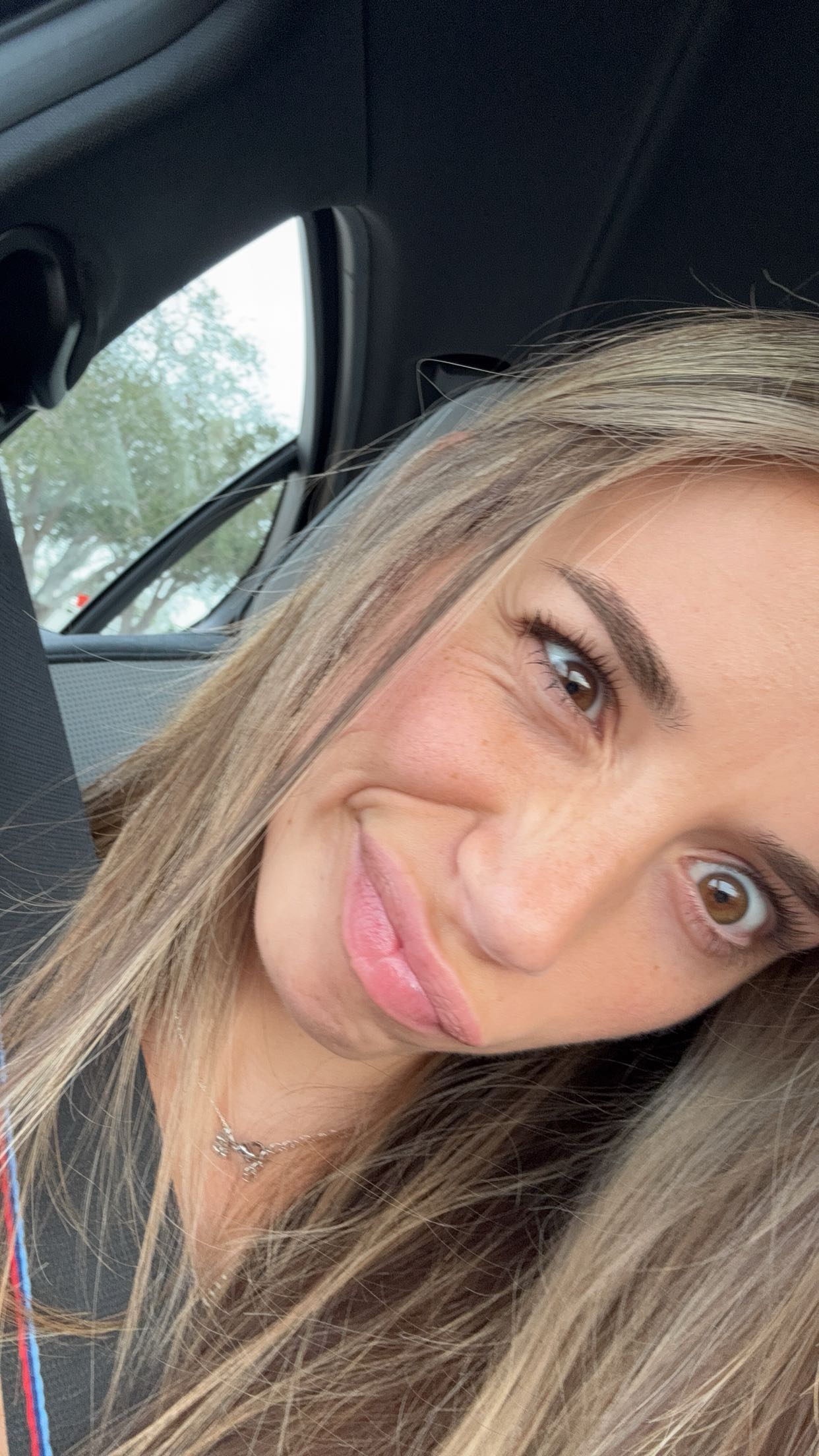 sadie.mckenna snapchat image archive image