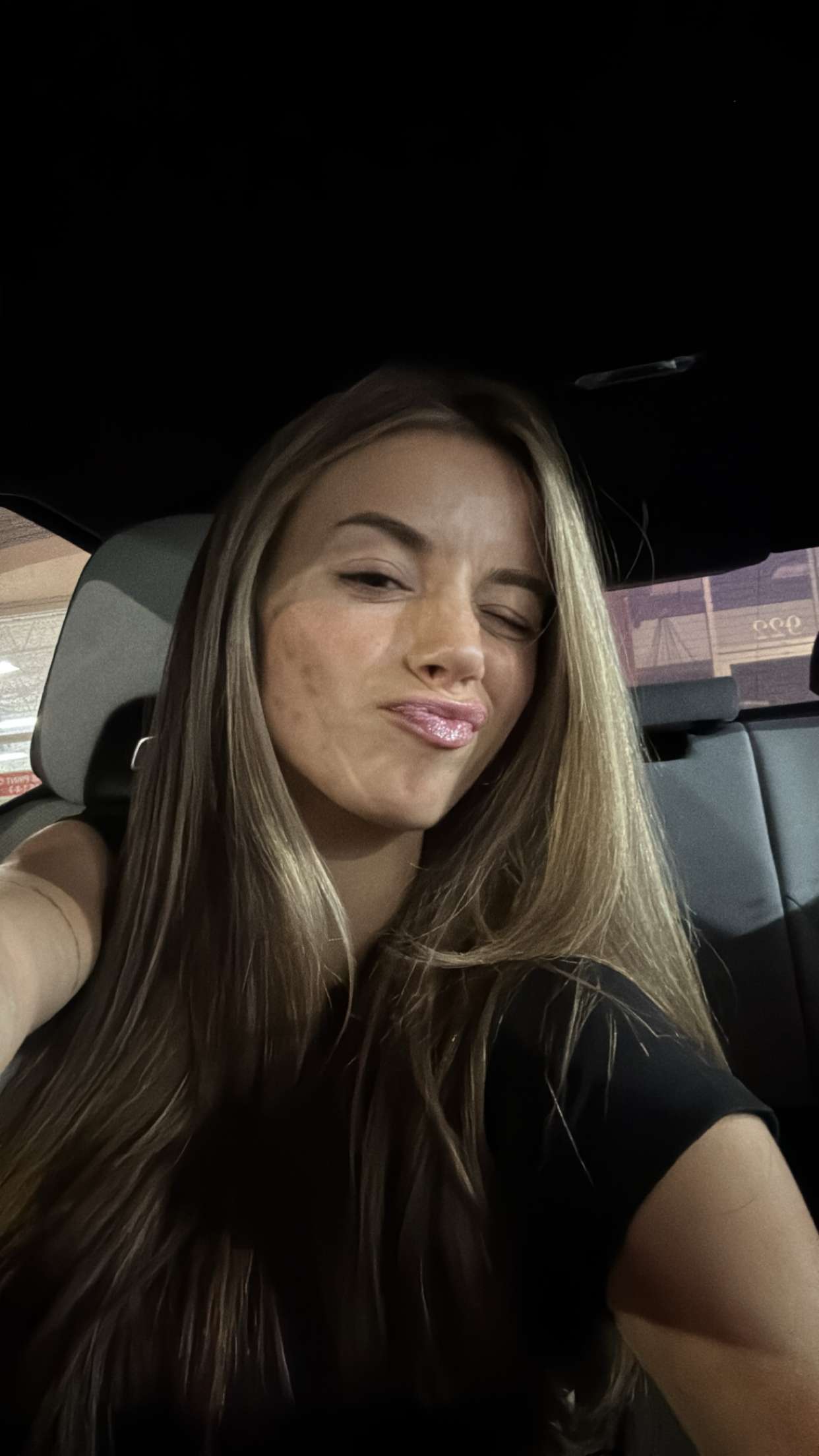 sadie.mckenna snapchat image archive image