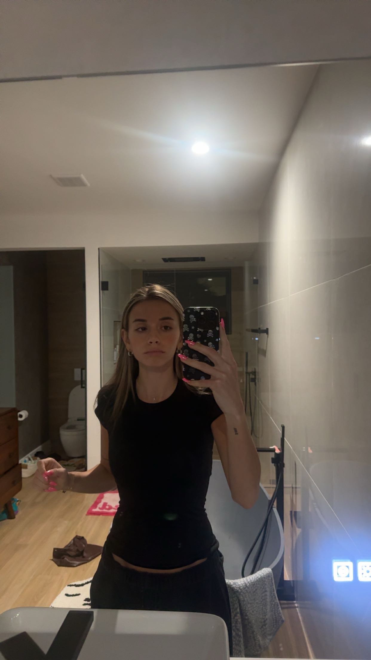 sadie.mckenna snapchat image archive image