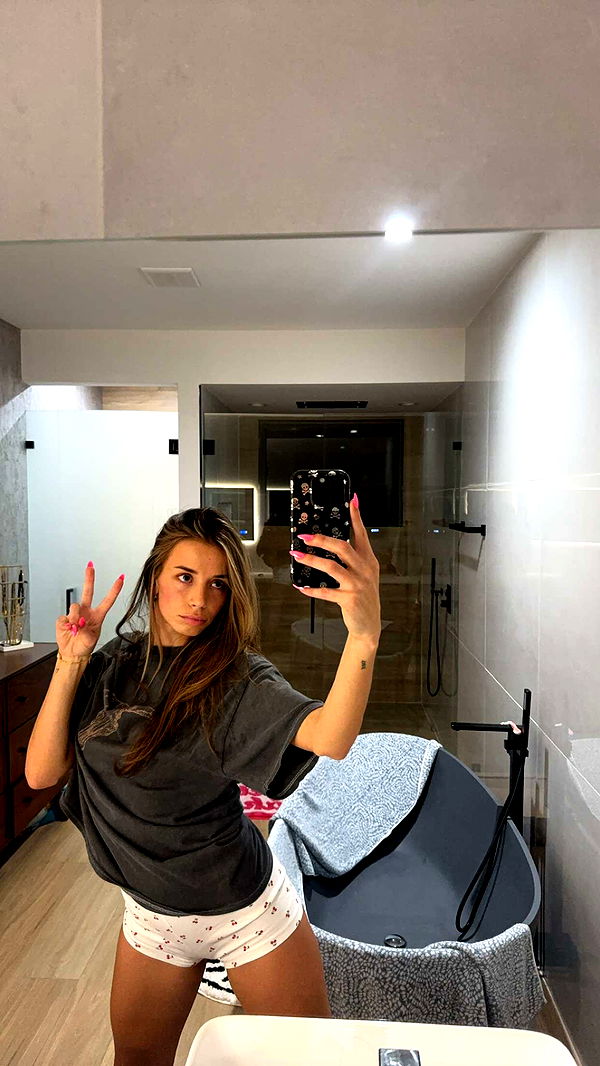 sadie.mckenna image ~ Altpins