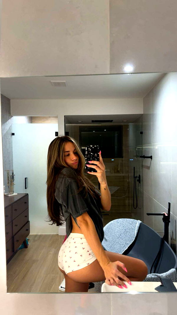 sadie.mckenna image ~ Altpins