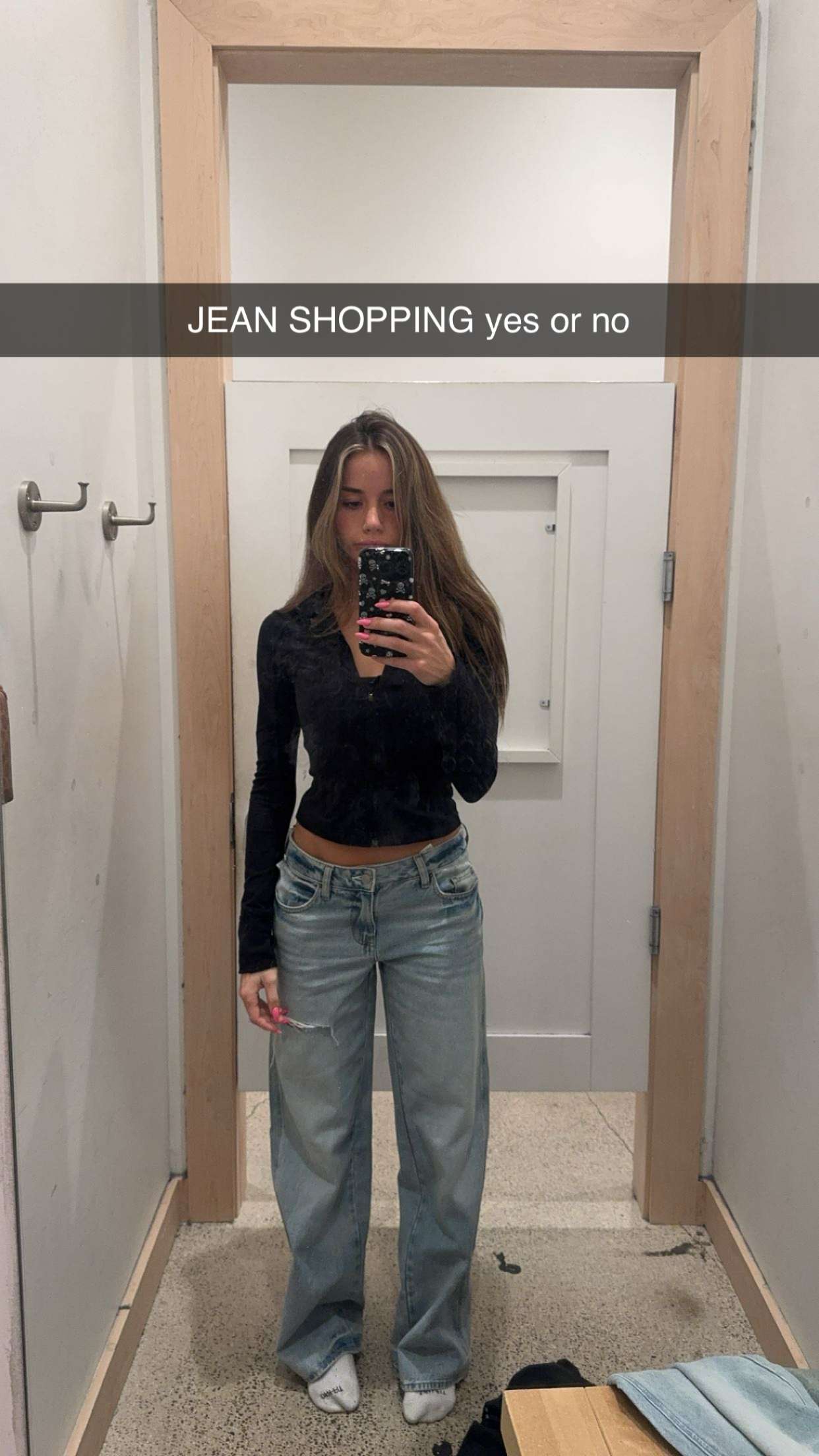 sadie.mckenna snapchat image archive image