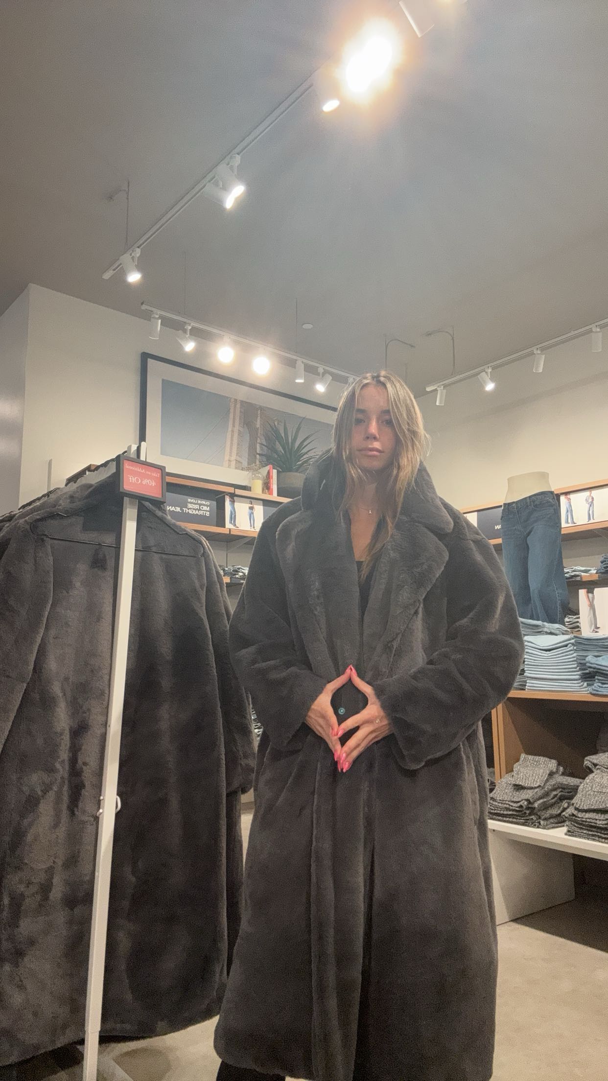 sadie.mckenna snapchat image archive image