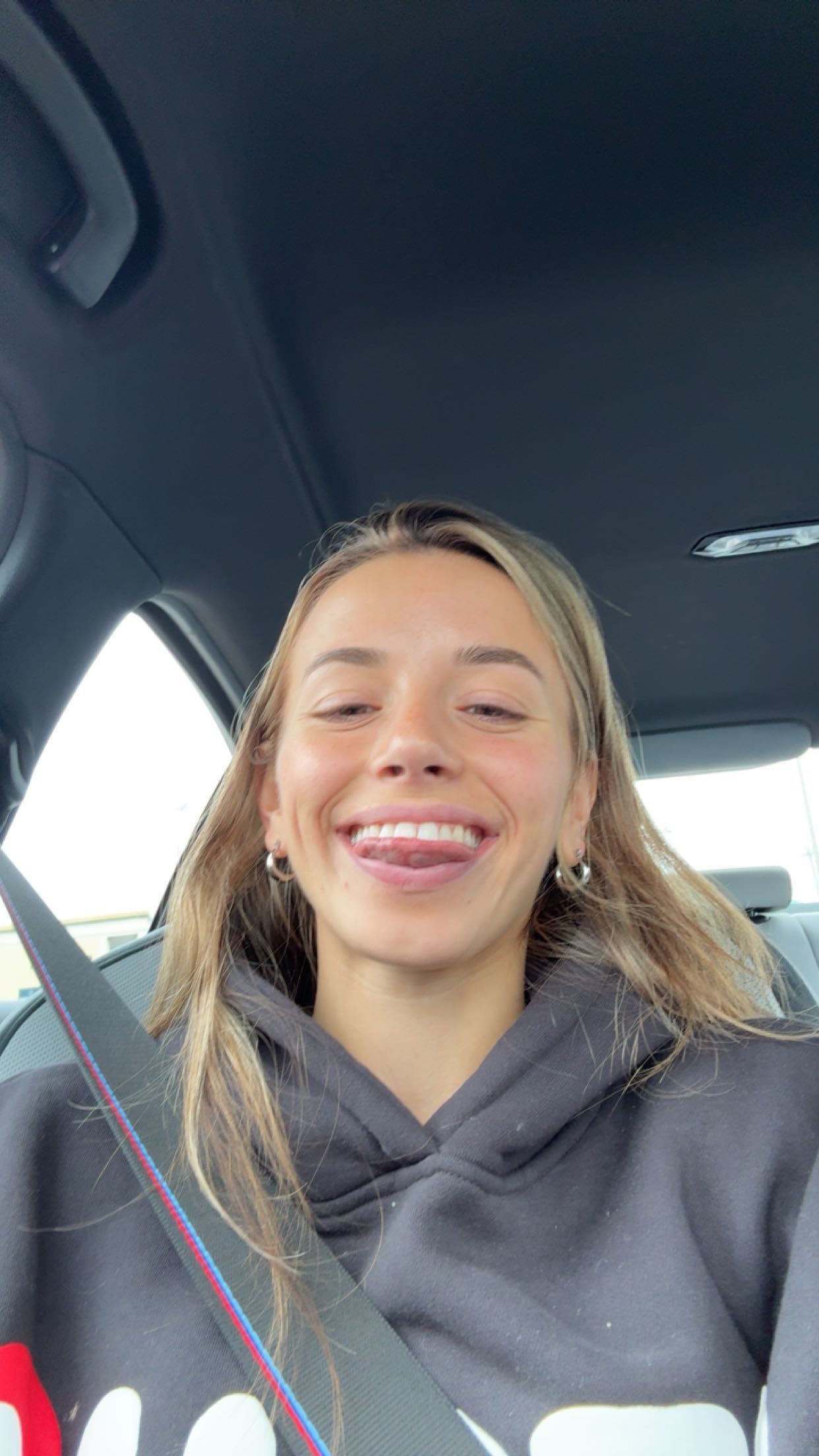 sadie.mckenna snapchat image archive image