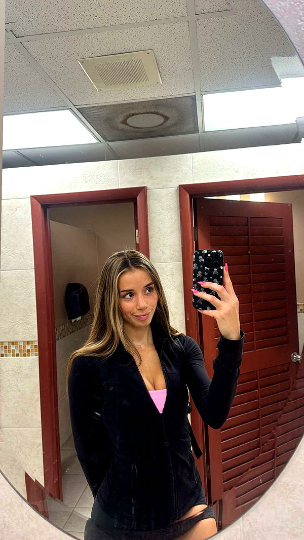 sadie.mckenna image ~ Altpins