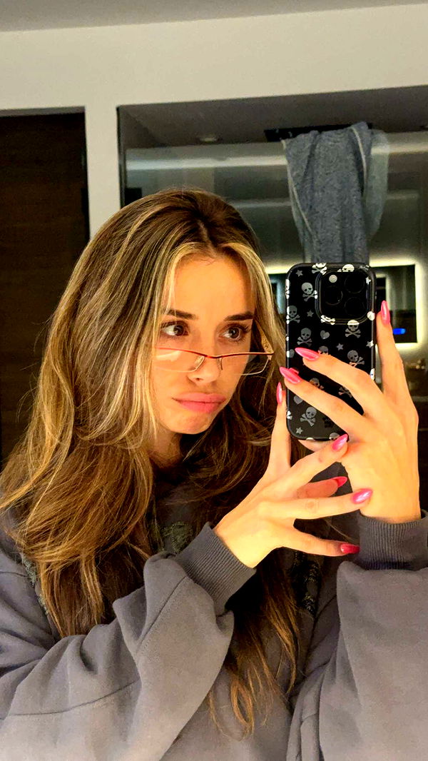 sadie.mckenna image ~ Altpins