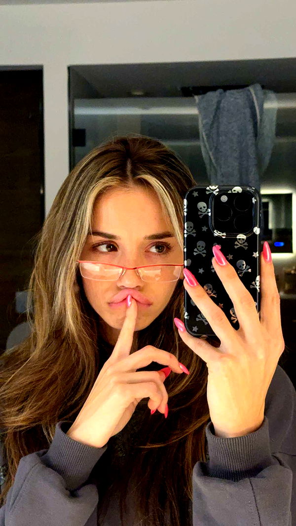 sadie.mckenna image ~ Altpins