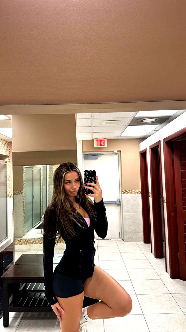 sadie.mckenna image ~ Altpins