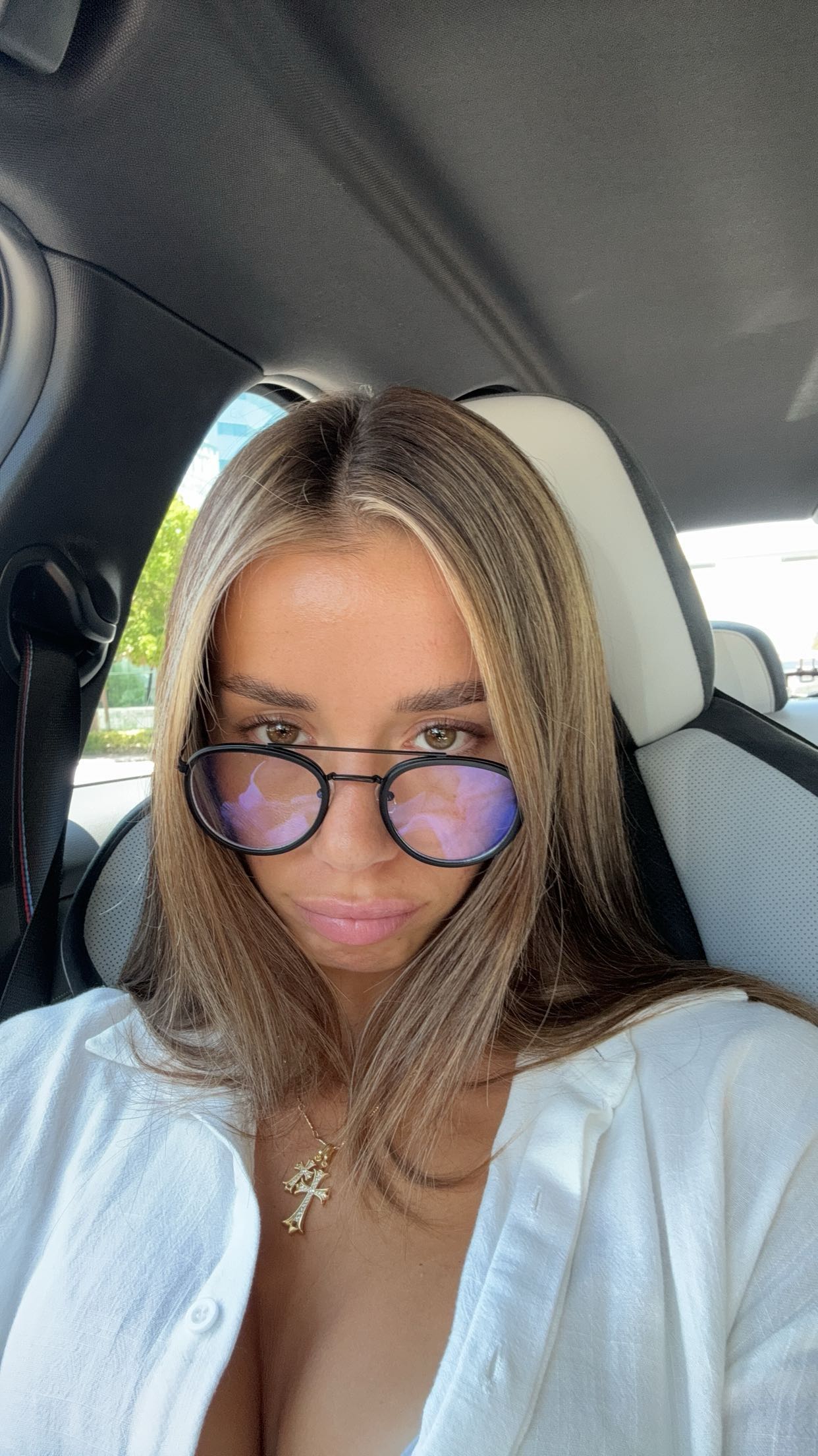 sadie.mckenna snapchat image archive image