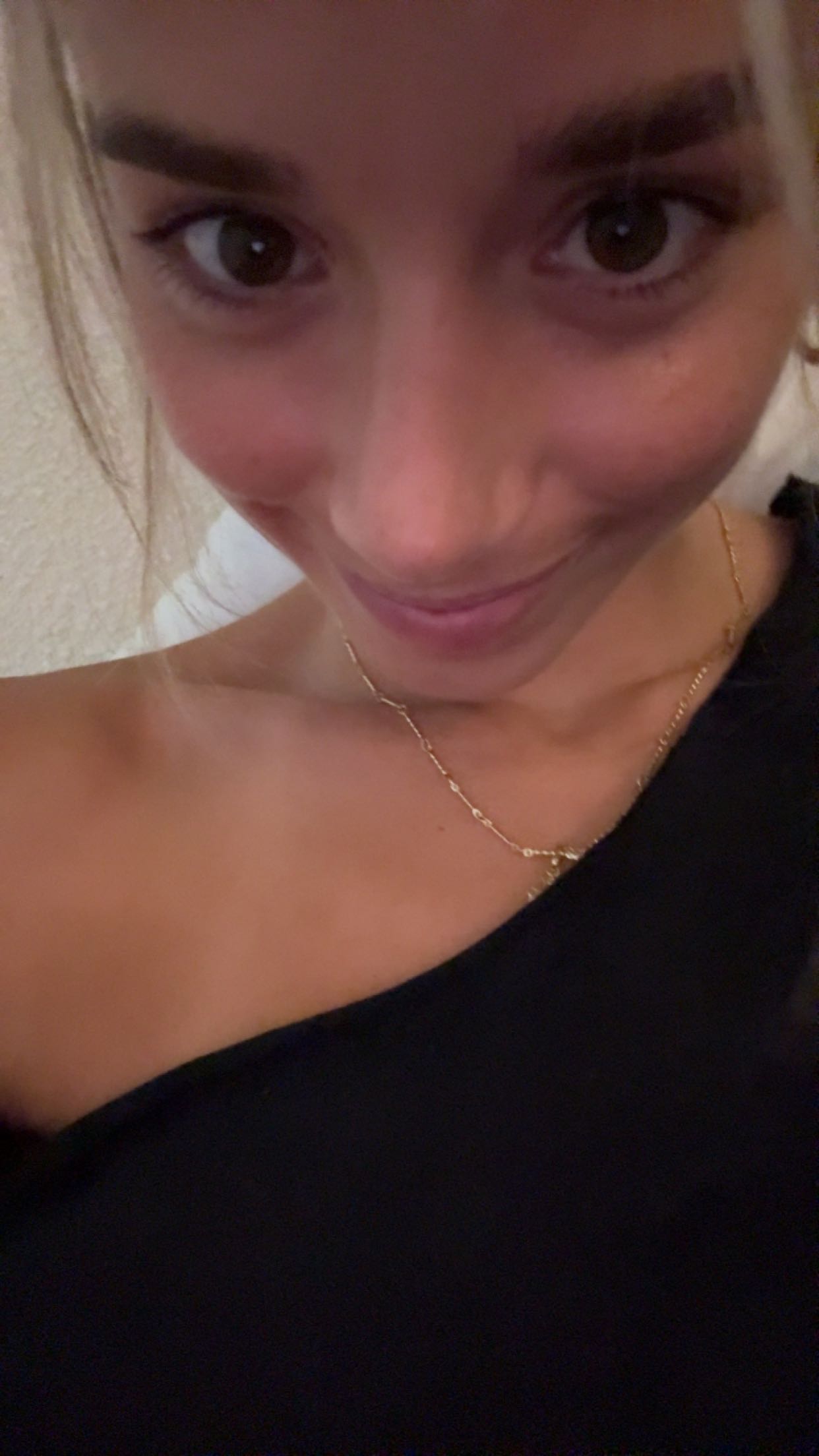 sadie.mckenna snapchat image archive image