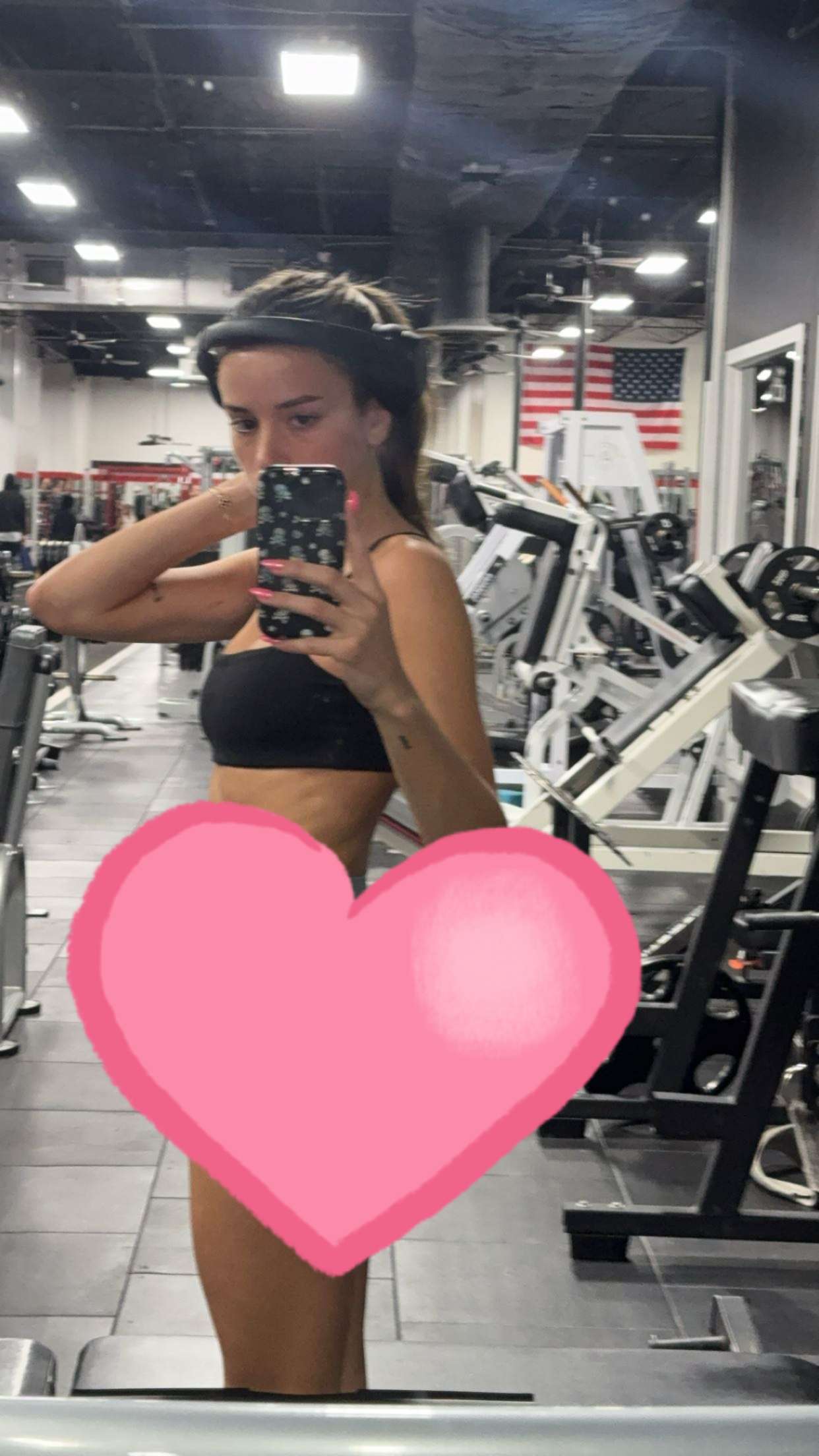 sadie.mckenna snapchat image archive image