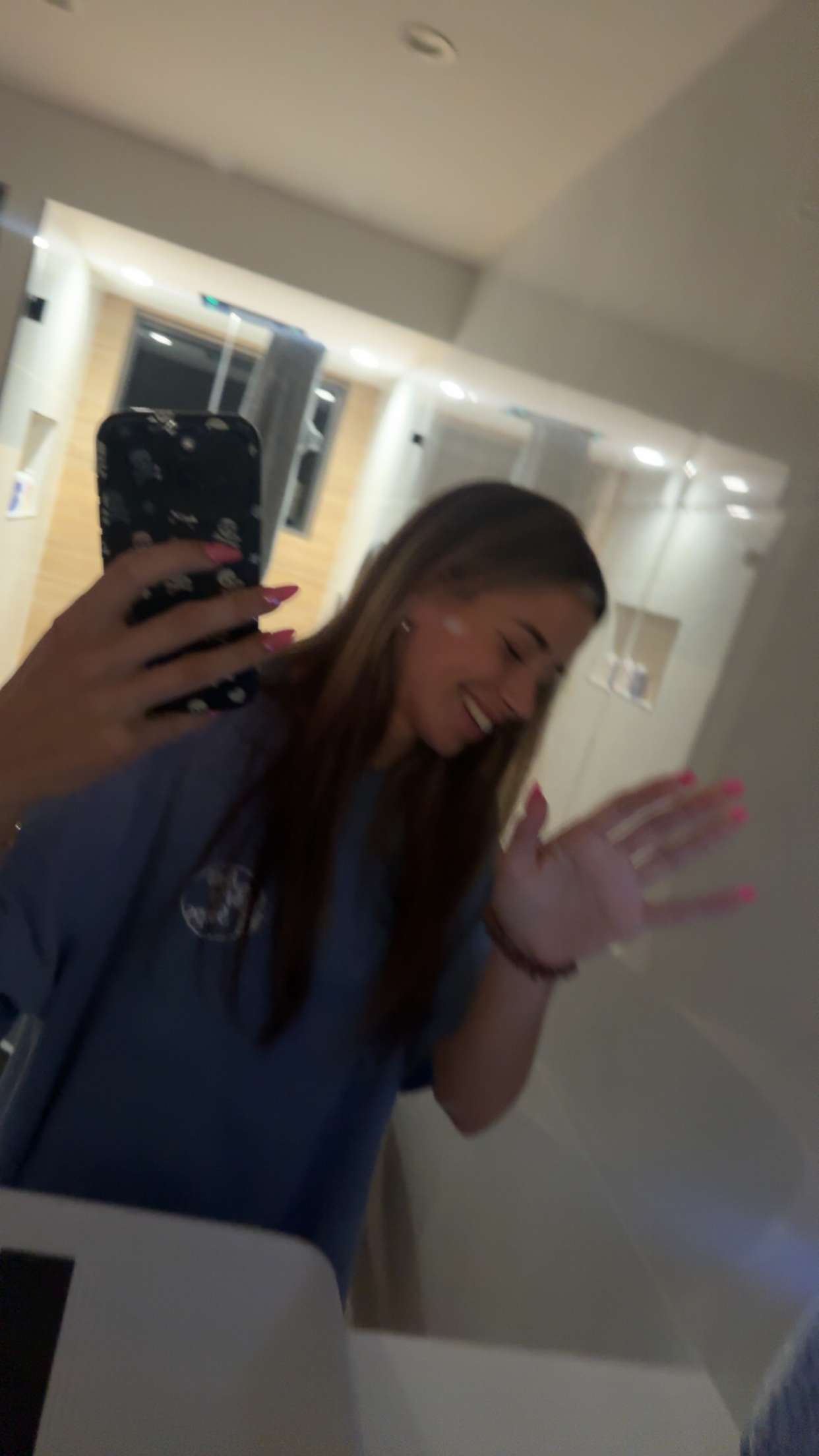 sadie.mckenna snapchat image archive image