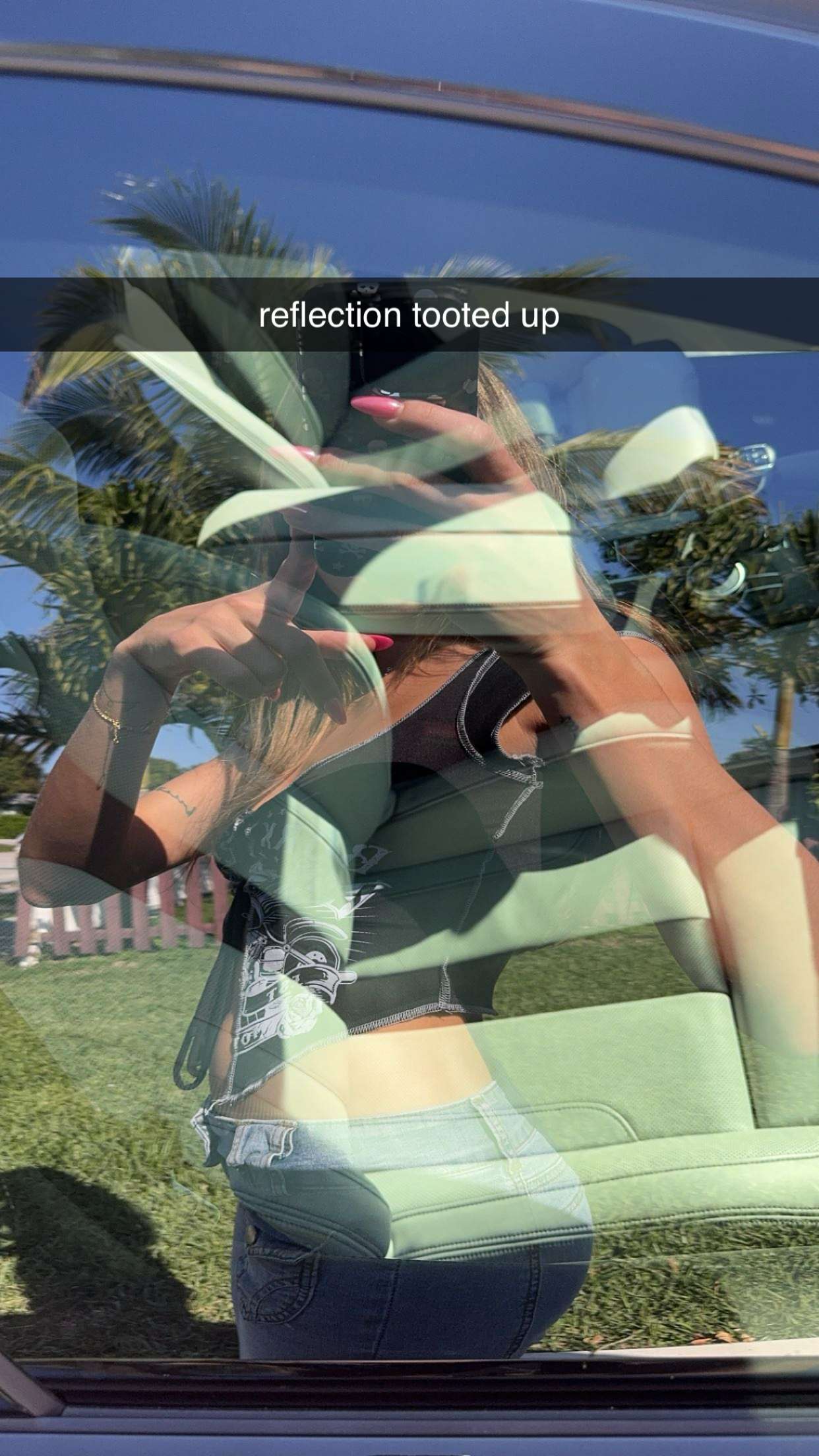 sadie.mckenna snapchat image archive image