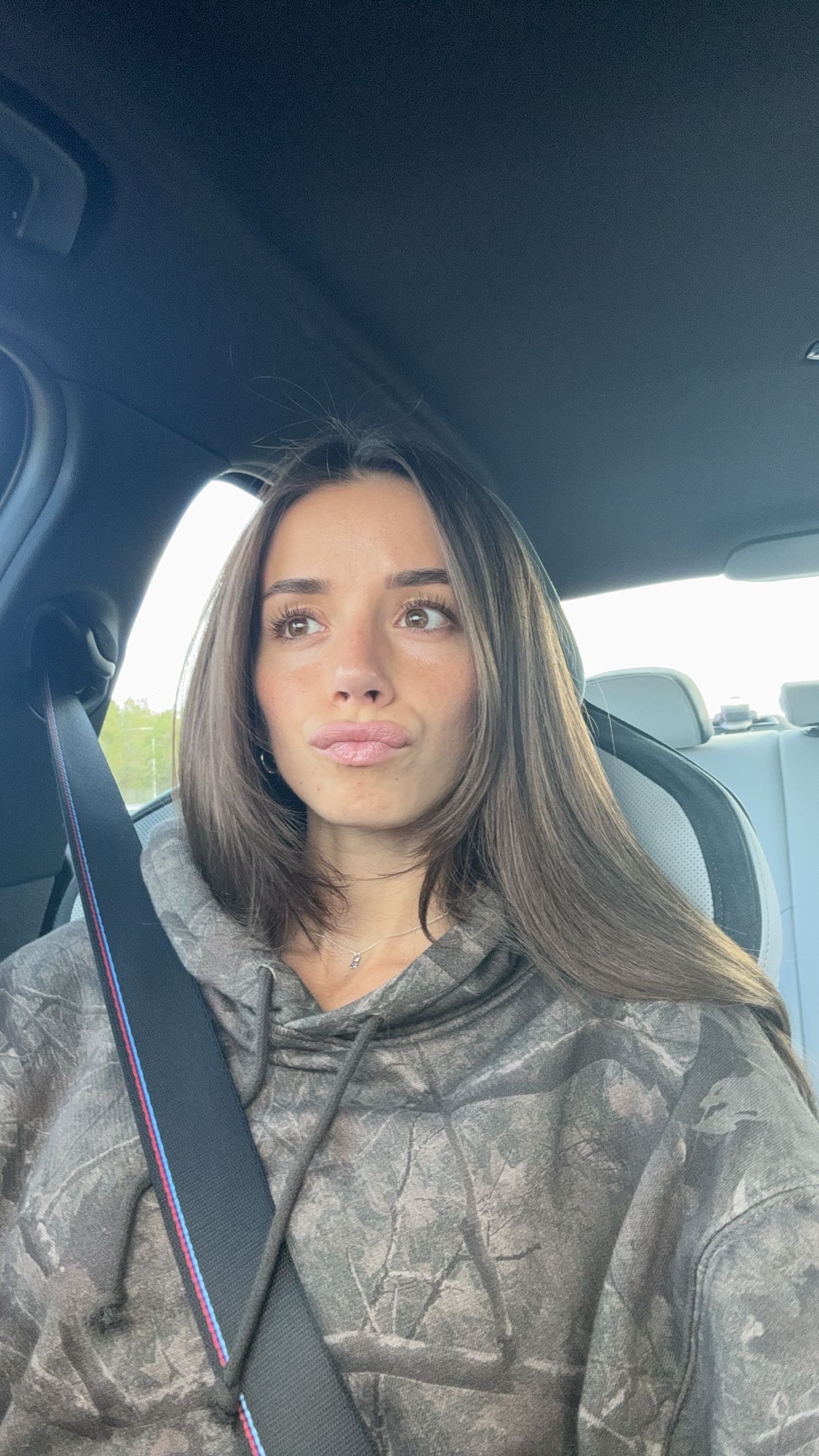 sadie.mckenna snapchat image archive image